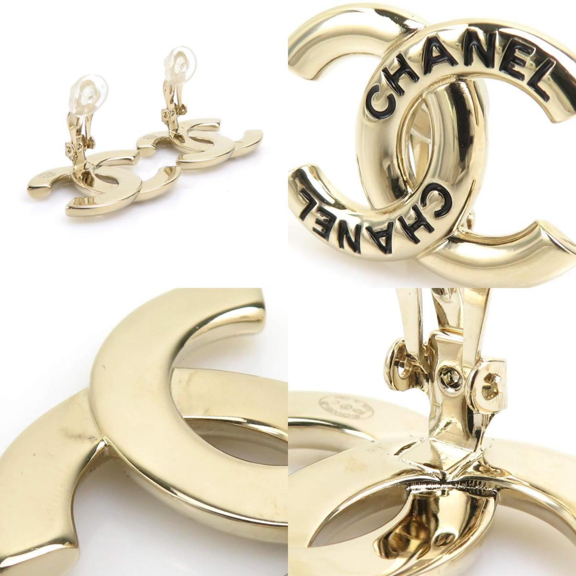 Earrings Gold-Tone Metal
