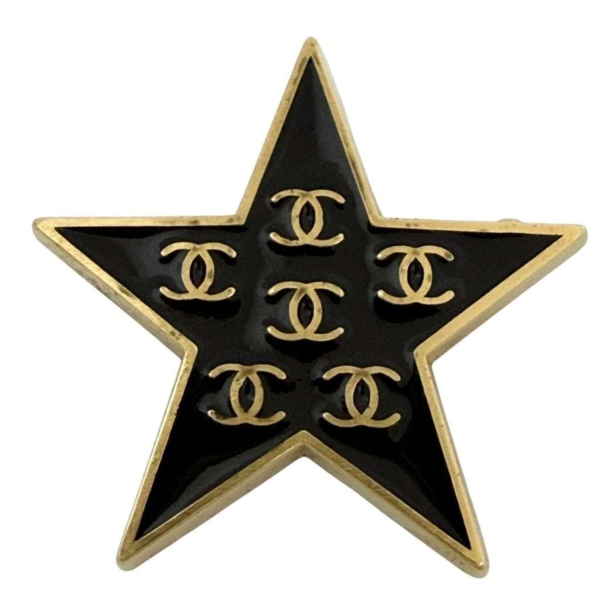 CC Logo Star Brooch Gold-Tone Metal