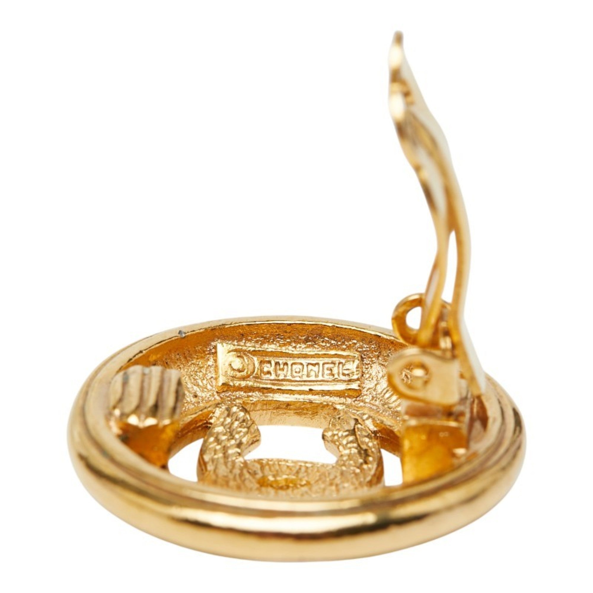 CC Logo Round Clip-On Earrings Metal Gold-Tone Metal