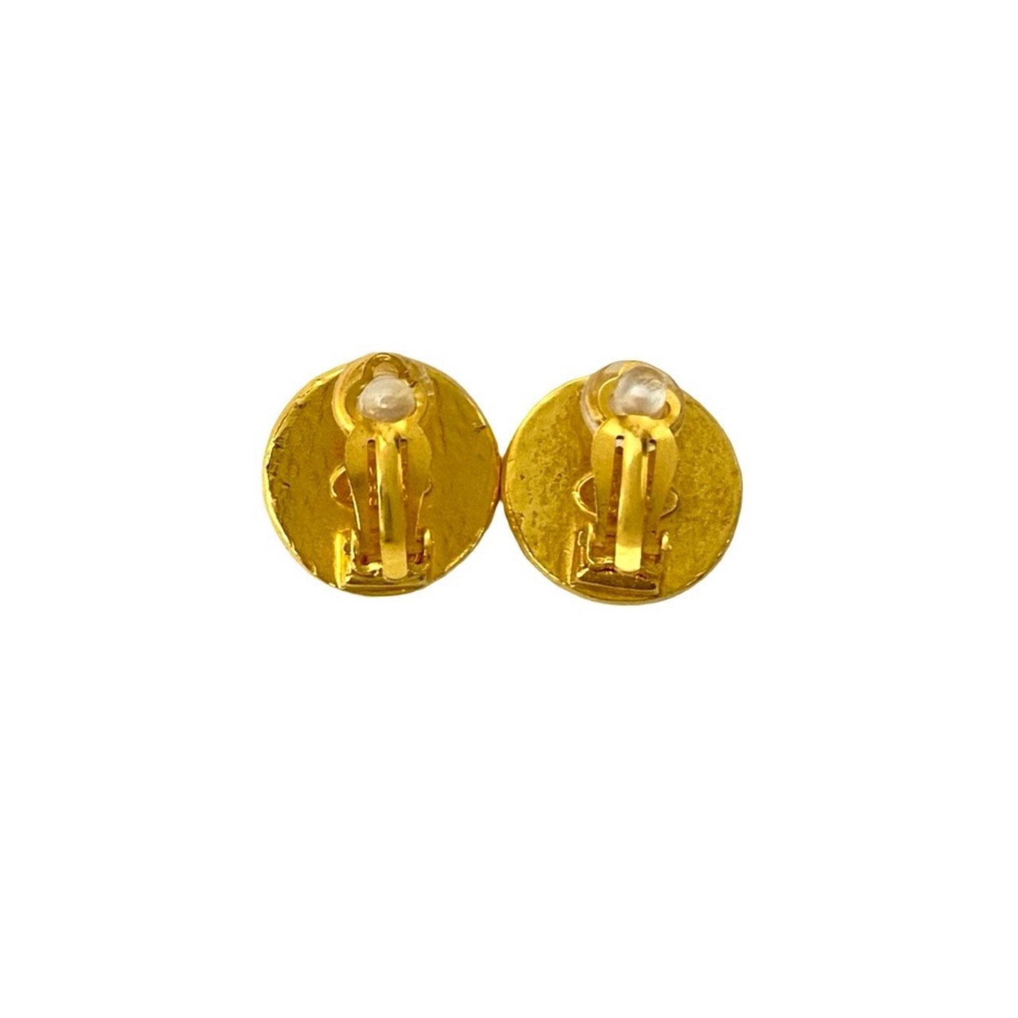 CC Logo Clip-On Earrings Metal Gold-Tone Metal