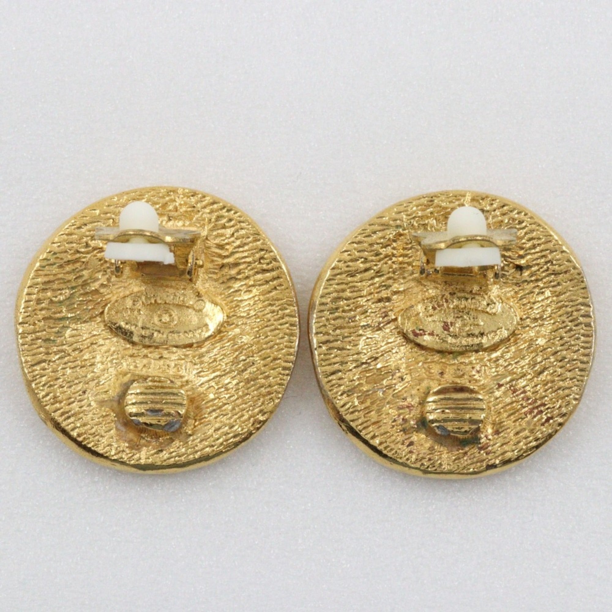 Clip-On Earrings Clip-On Gold-Tone Metal