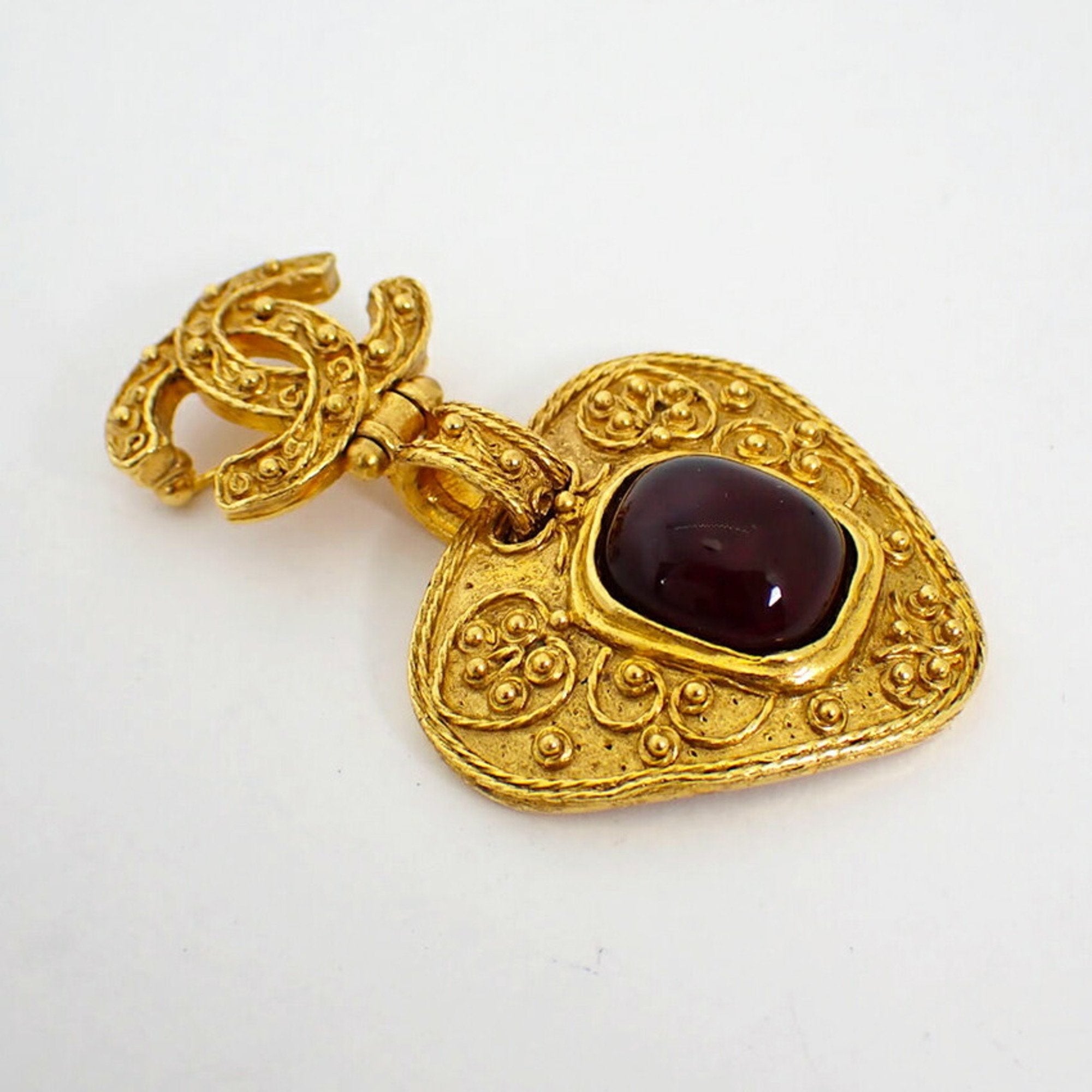 Brooch With Colored Stone