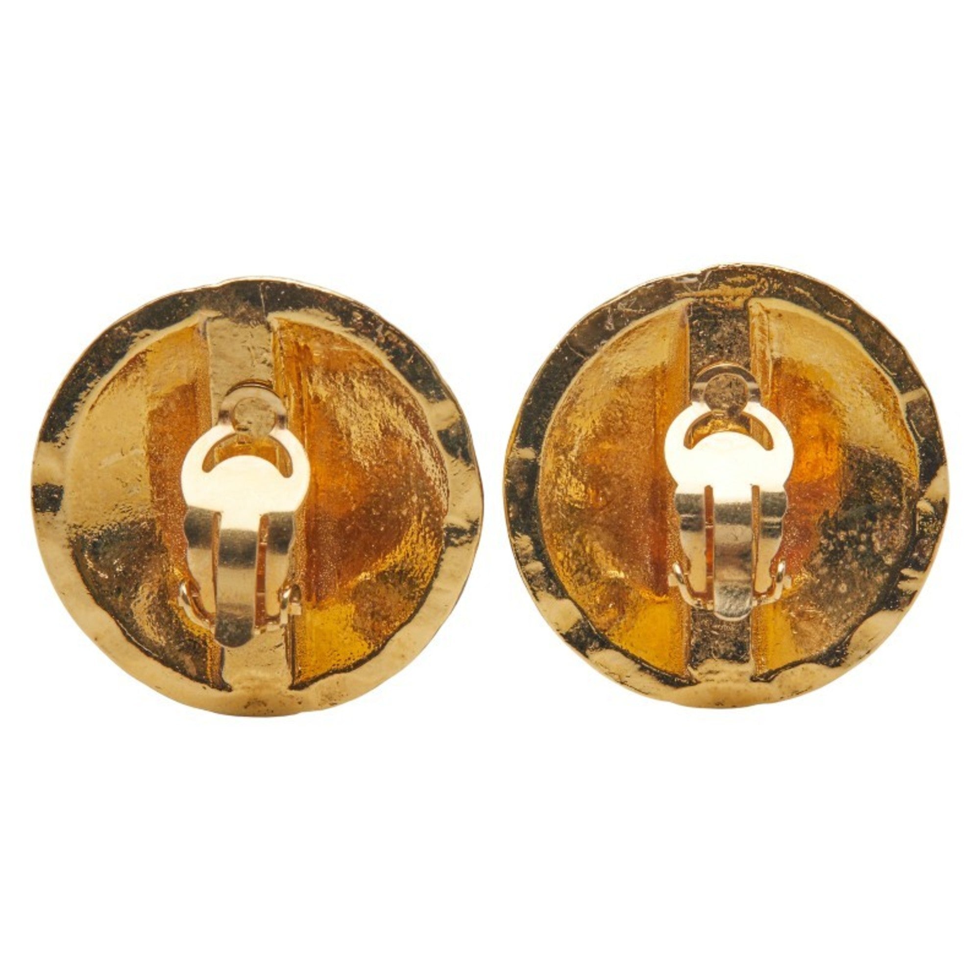 CC Logo Round Clip-On Earrings Metal Gold-Tone Metal