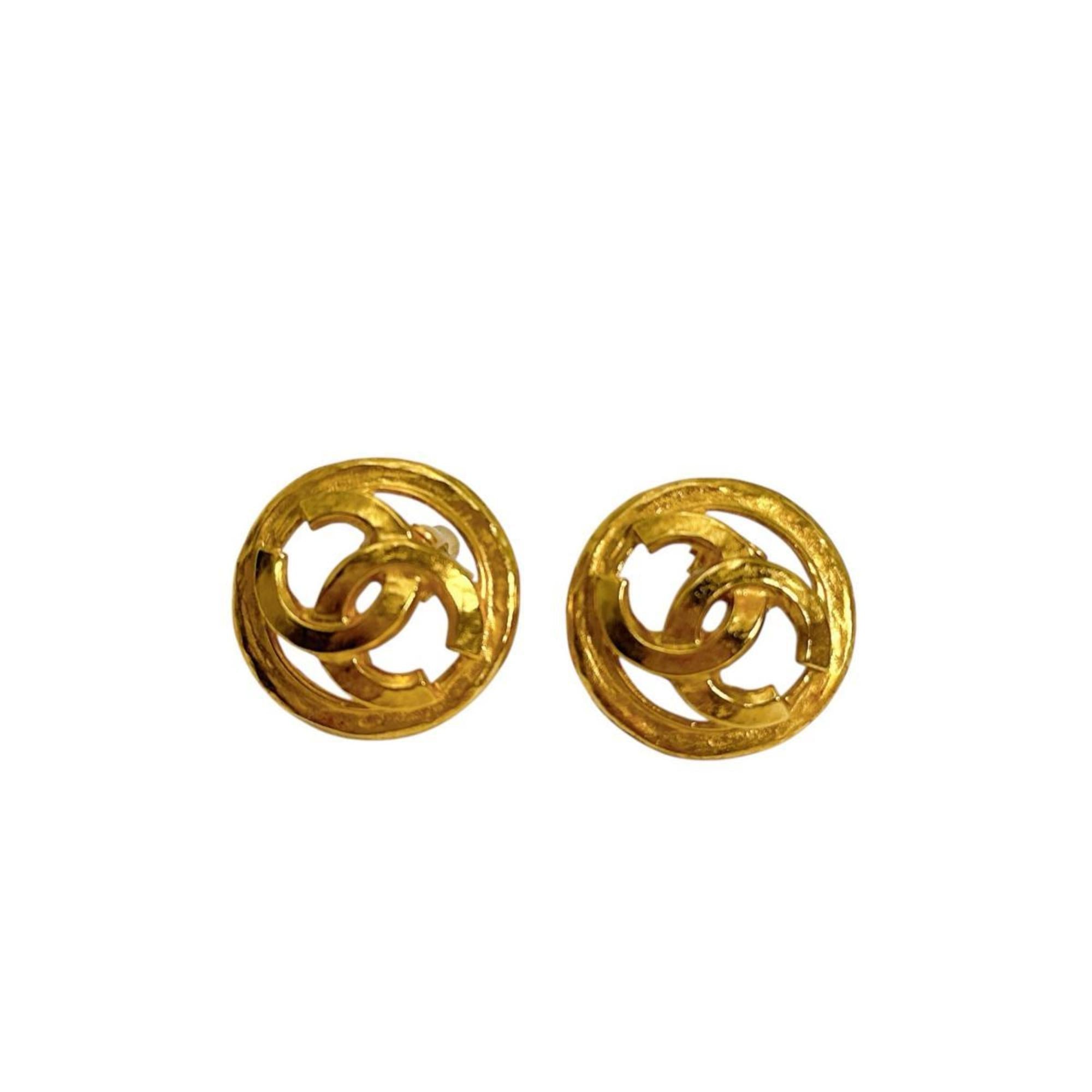CC Logo Clip-On Earrings Gold-Tone Metal Gold-Tone Metal