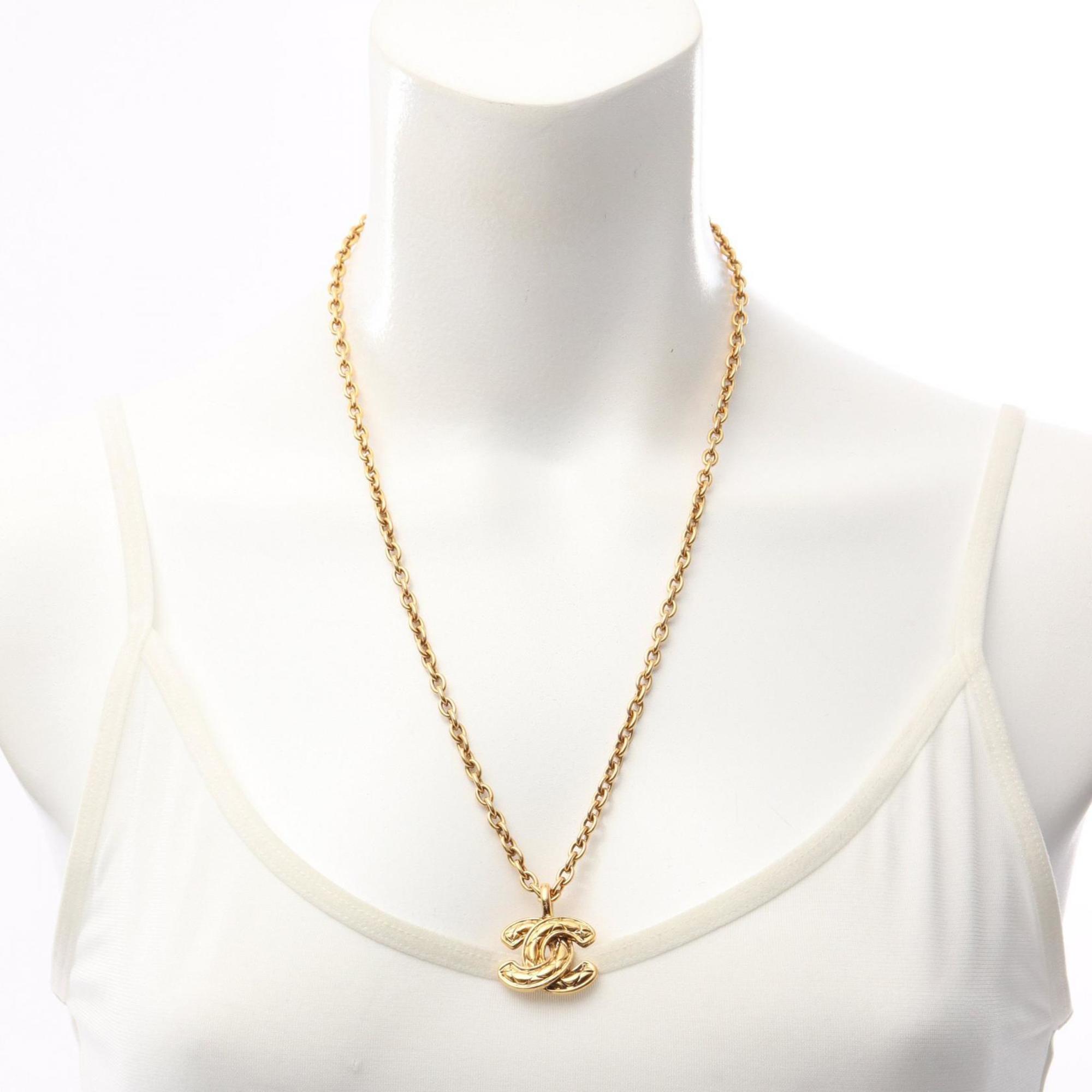 CC Logo Pendant Necklace Metal