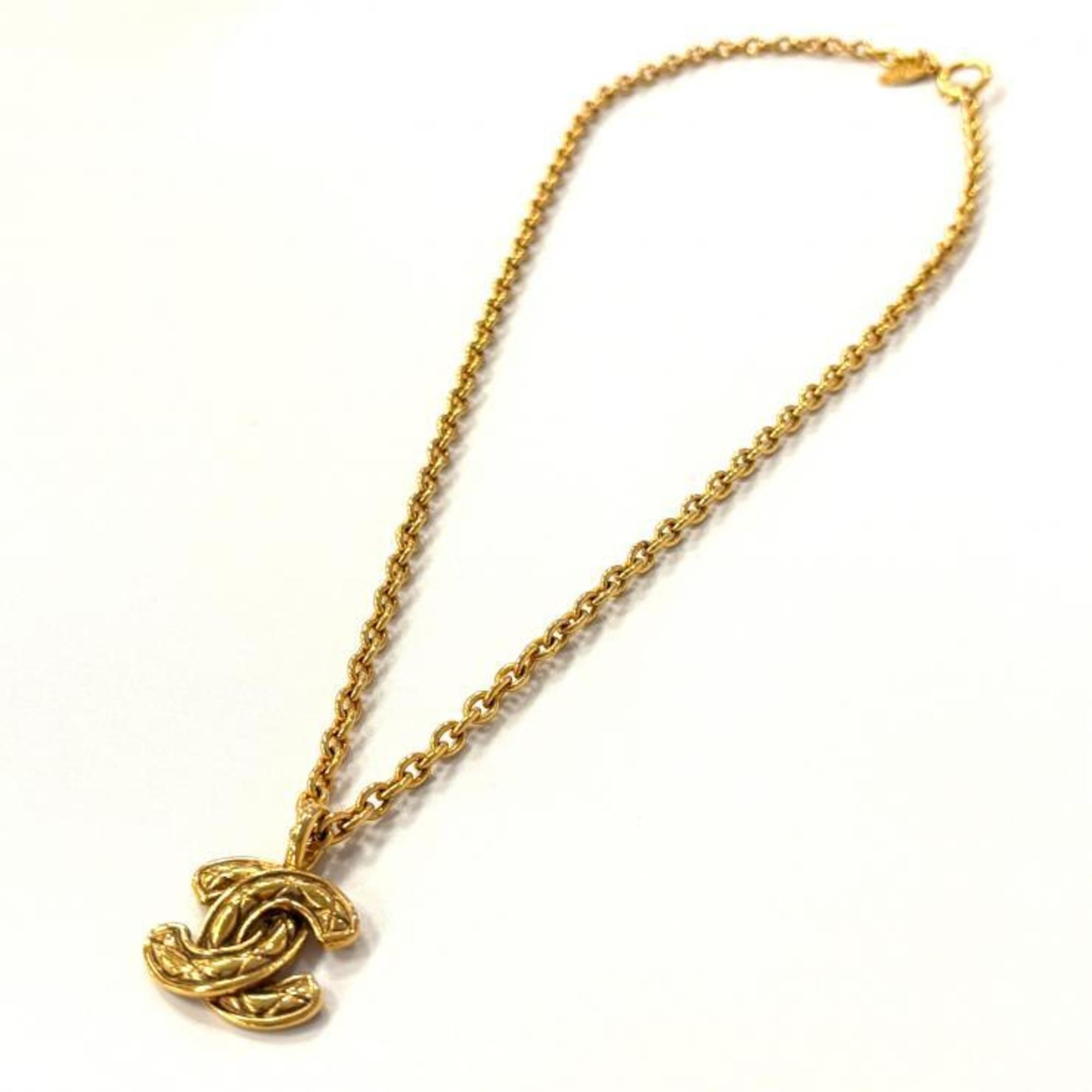 CC Logo Pendant Necklace Metal