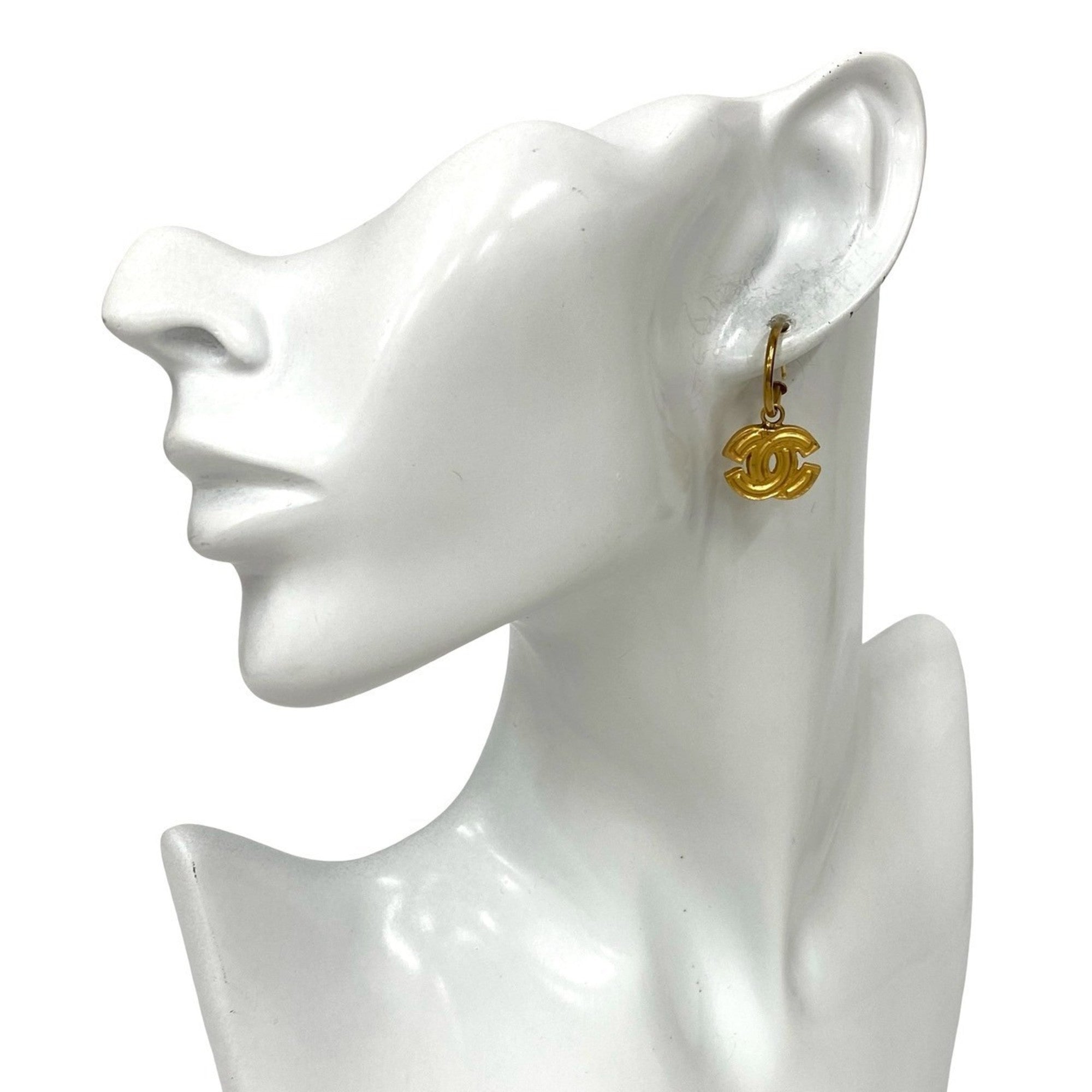 CC Logo Earrings Metal Gold-Tone Metal