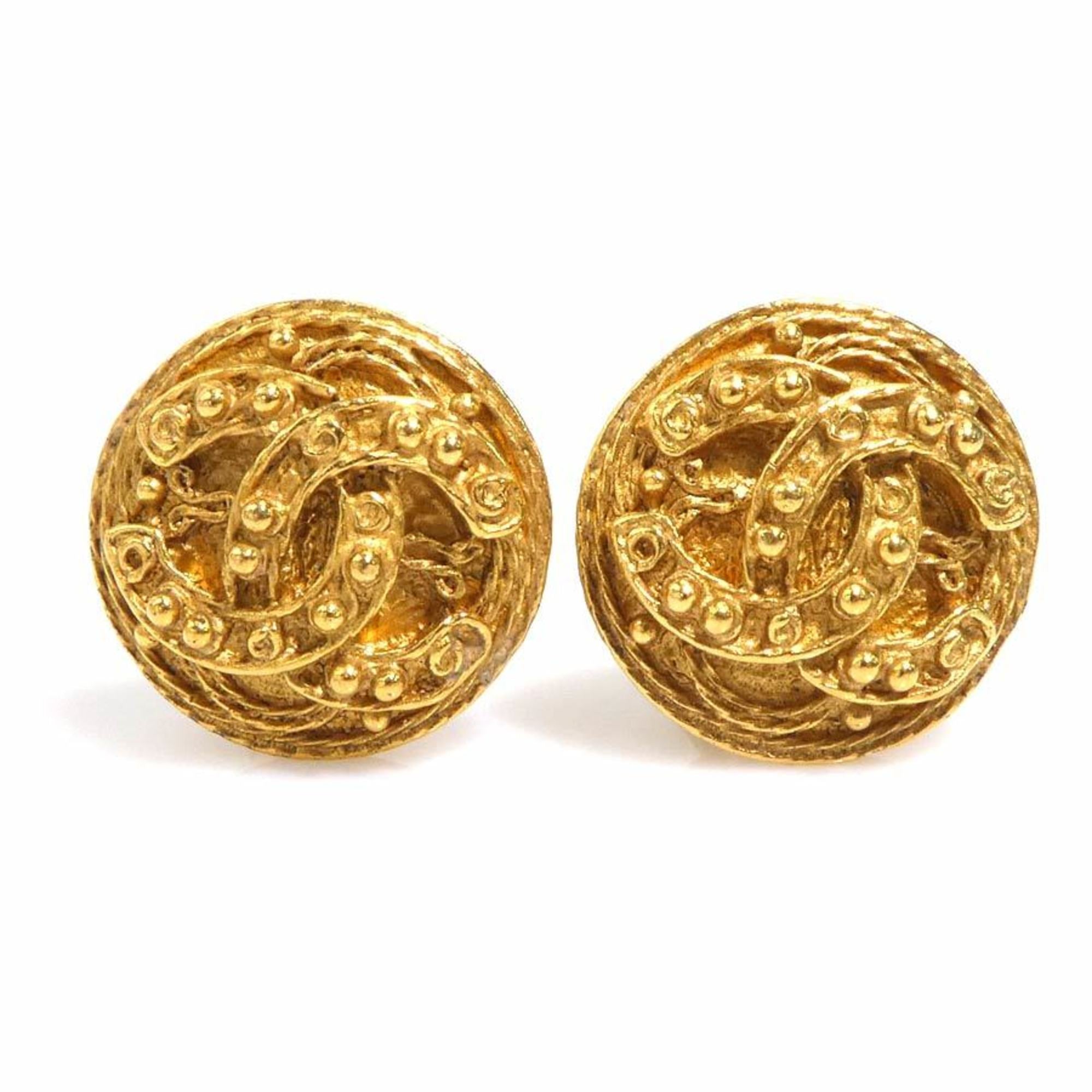 CC Logo Clip-On Earrings Gold-Tone Metal Gold-Tone Metal