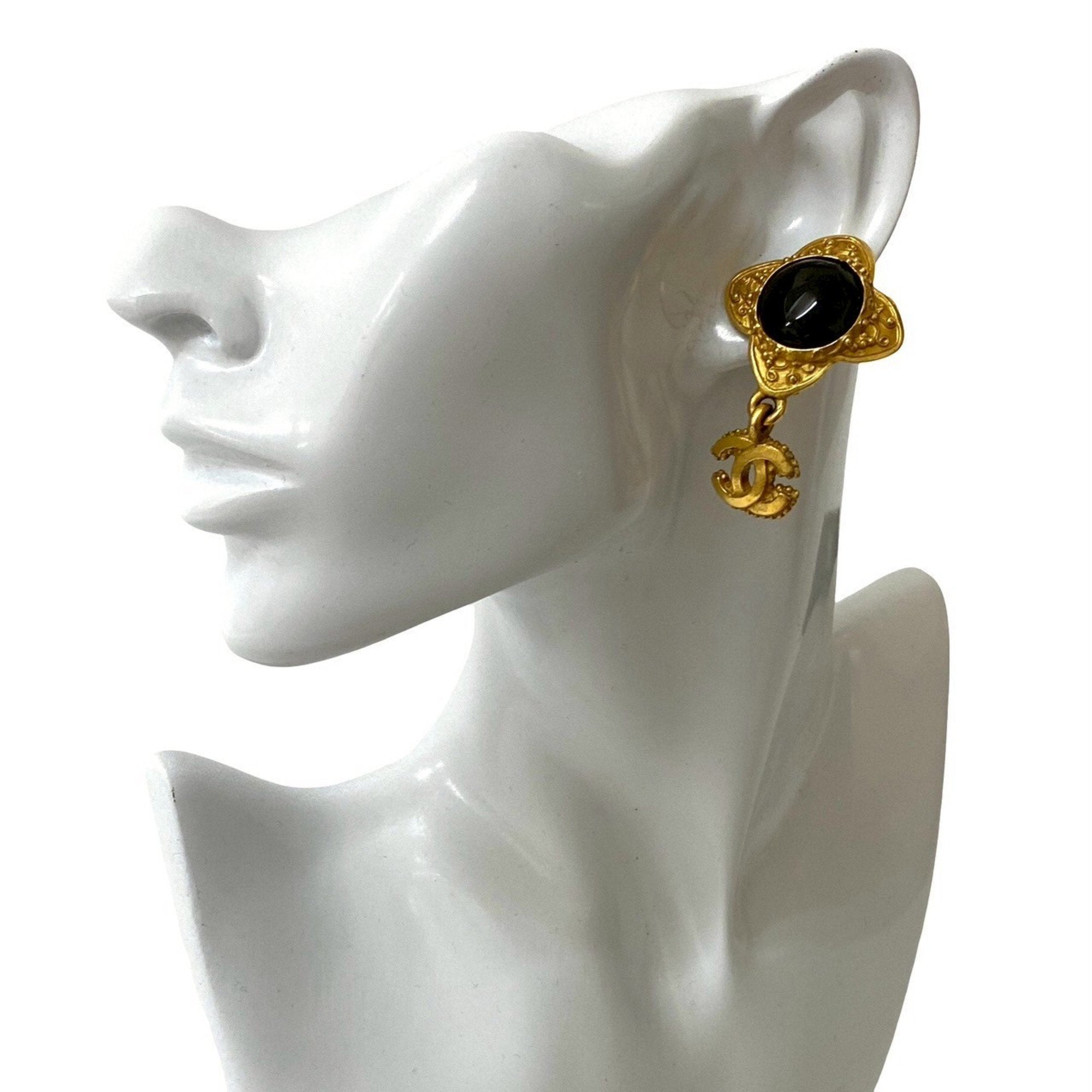 CC Logo Flower Clip-On Earrings Metal Gold-Tone Metal