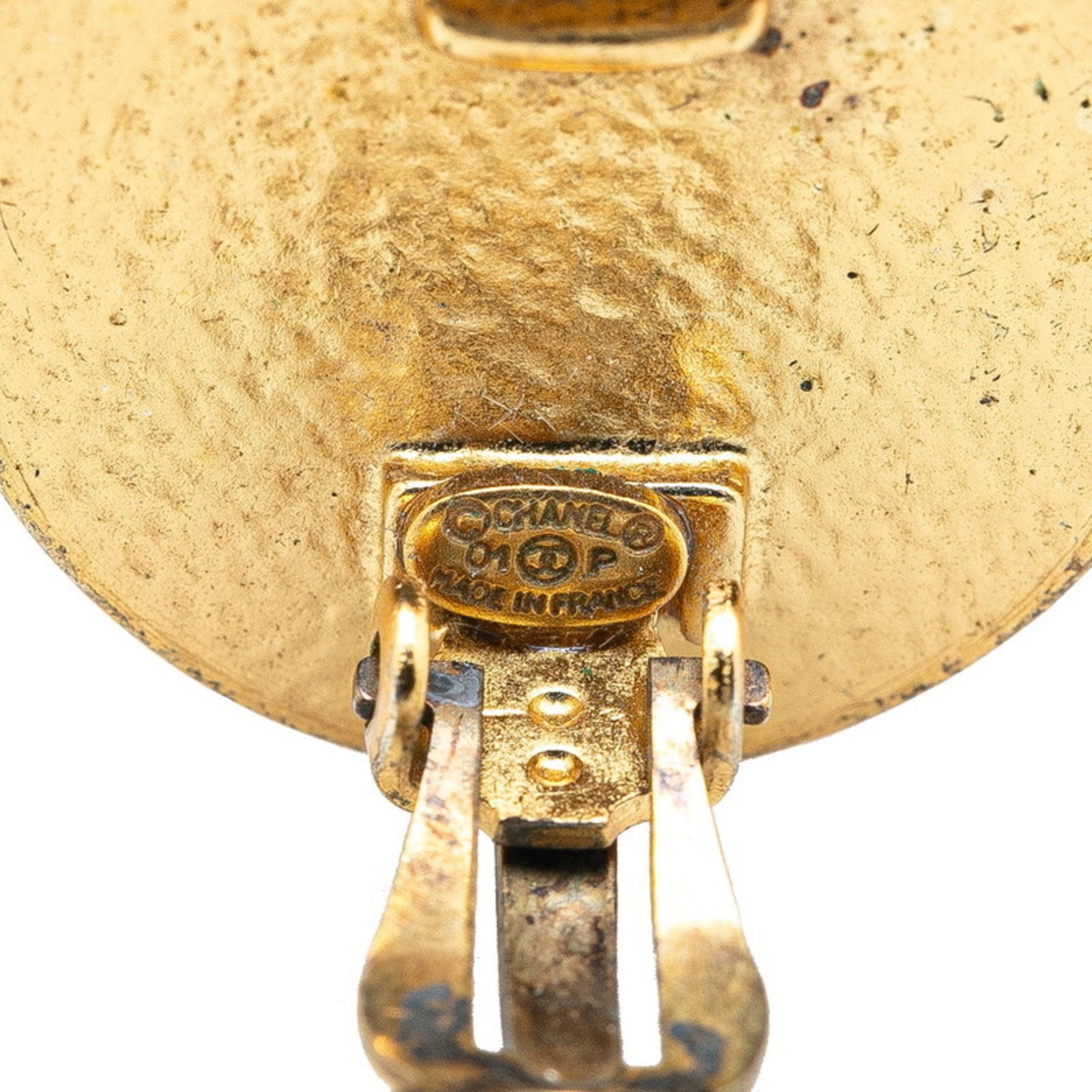CC Logo Round Clip-On Earrings Gold-Tone Metal Gold-Tone Metal