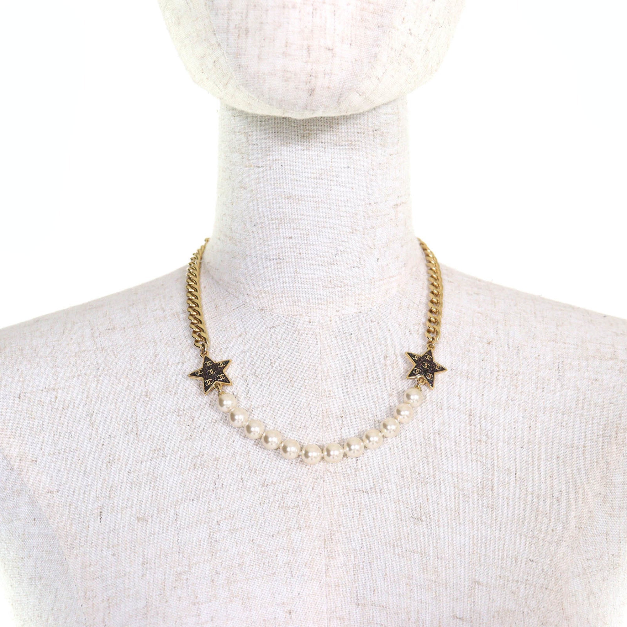 CC Logo Star Necklace Gold-Tone Metal