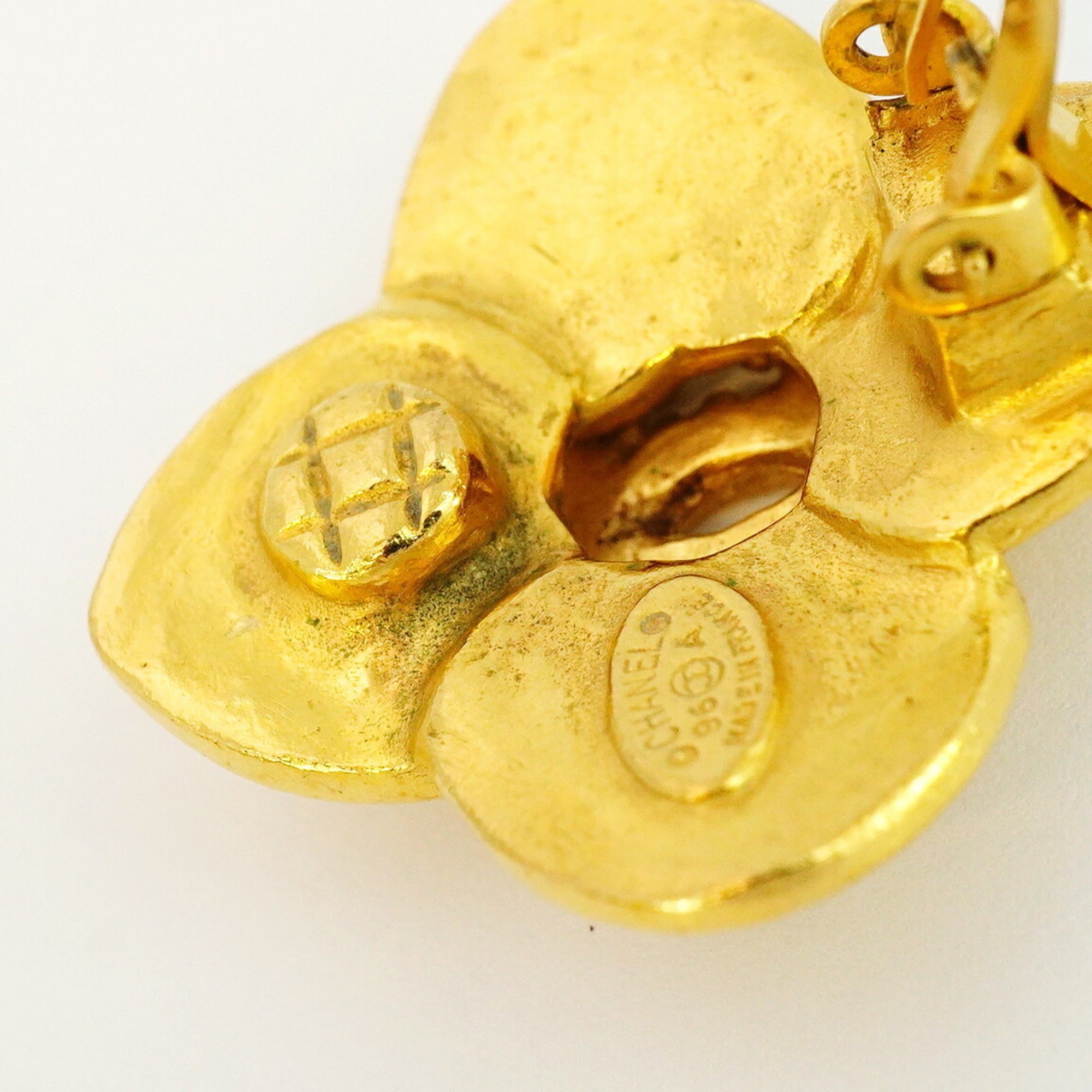 CC Logo Flower Clip-On Earrings Metal Gold-Tone Metal