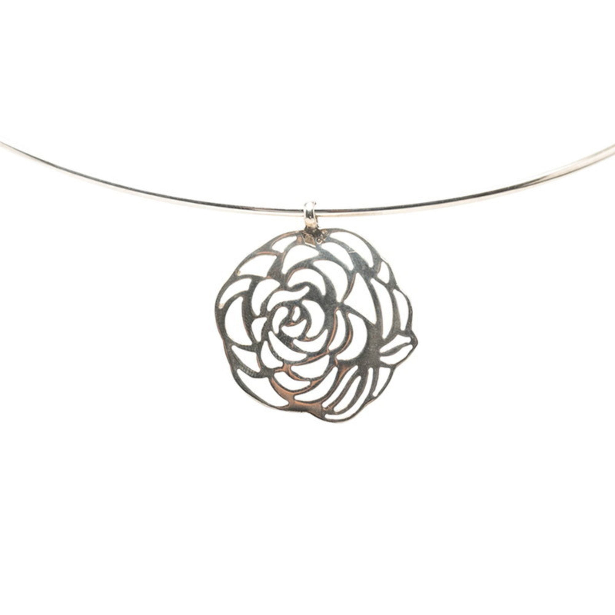 Camellia Pendant Necklace Metal