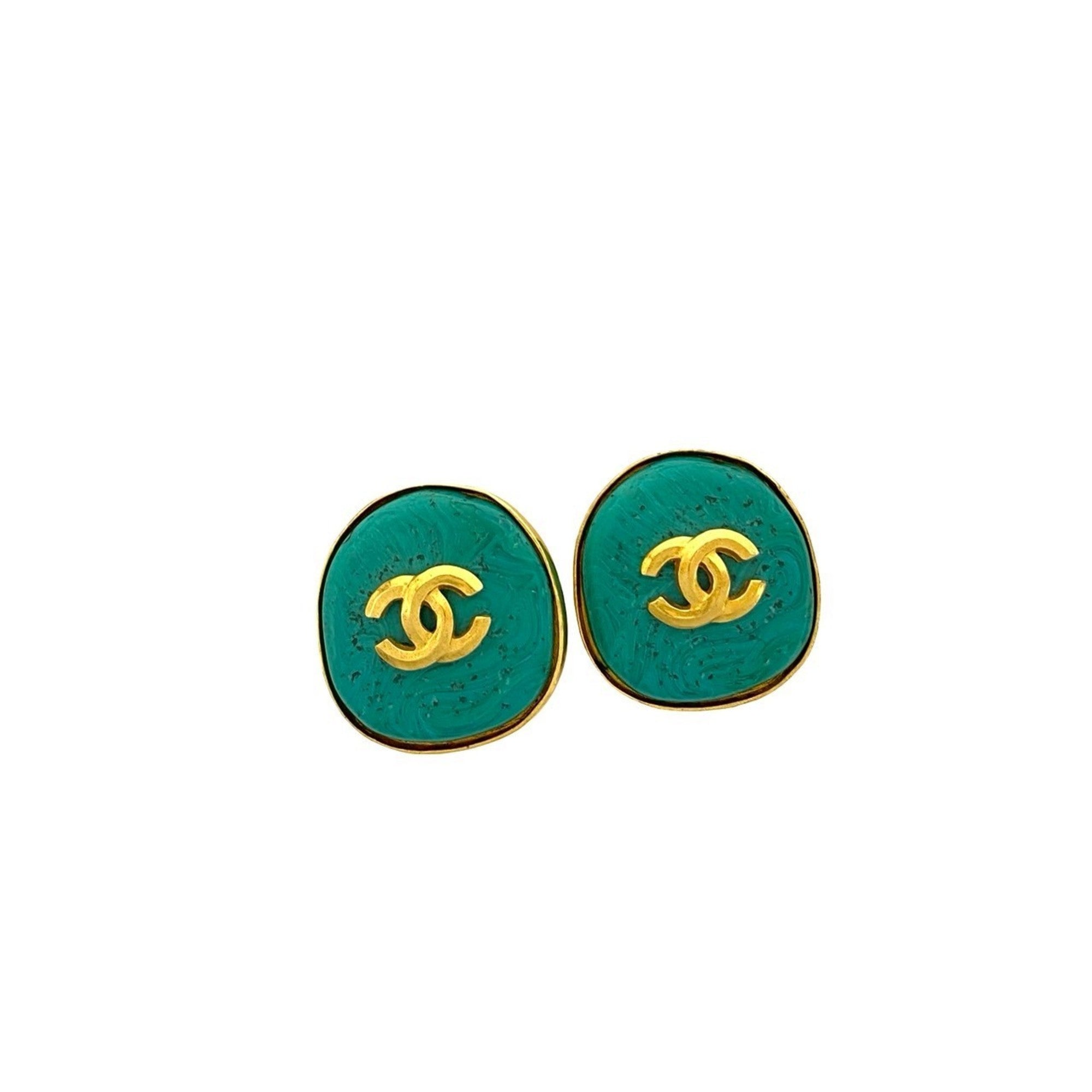 CC Logo Clip-On Earrings Metal Gold-Tone Metal