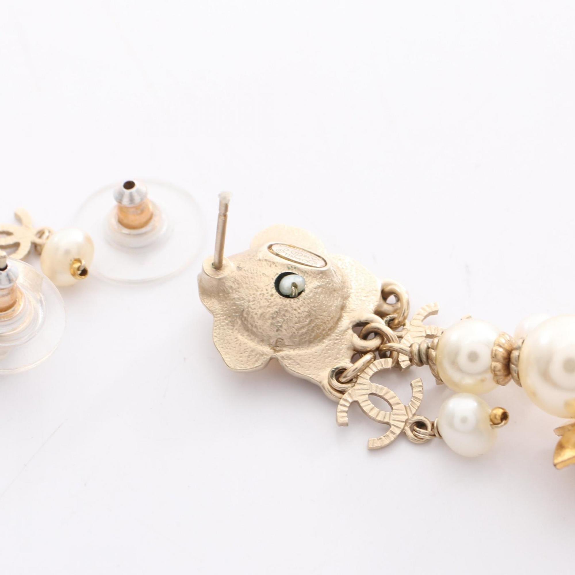 CC Logo Earrings Metal