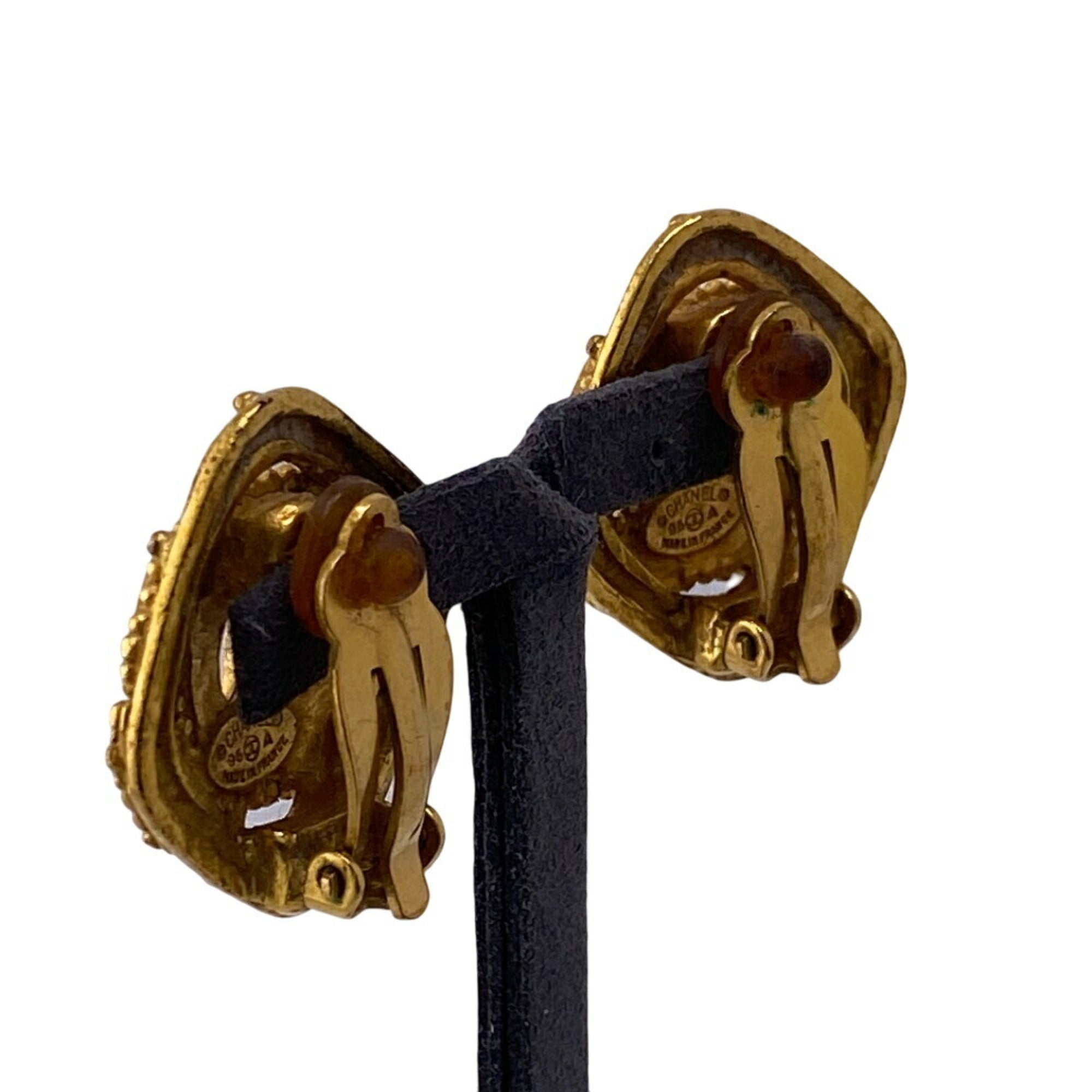 CC Logo Clip-On Earrings Metal Gold-Tone Metal