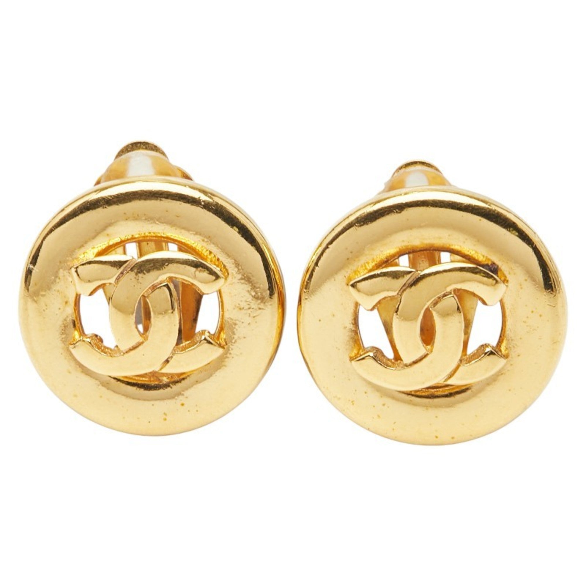 CC Logo Round Clip-On Earrings Metal Gold-Tone Metal