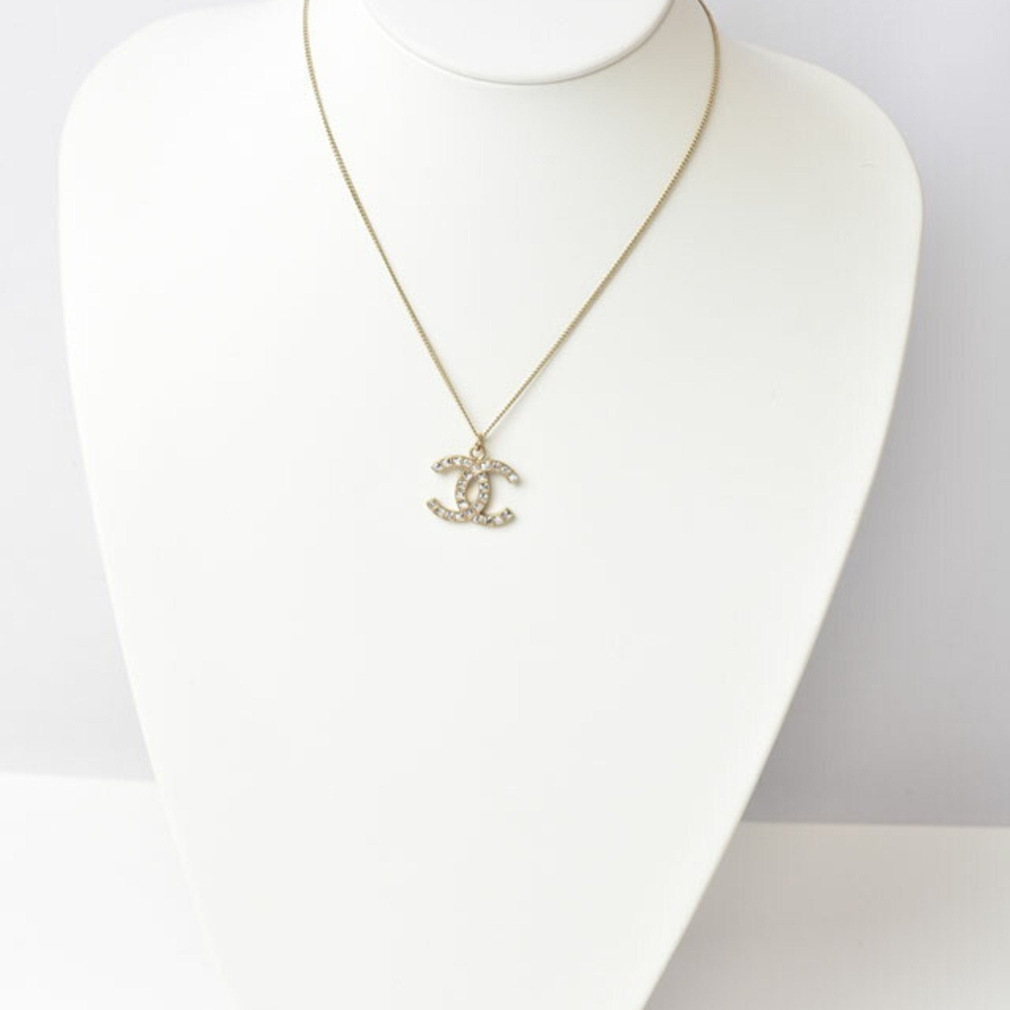CC Logo Pendant Necklace Metal