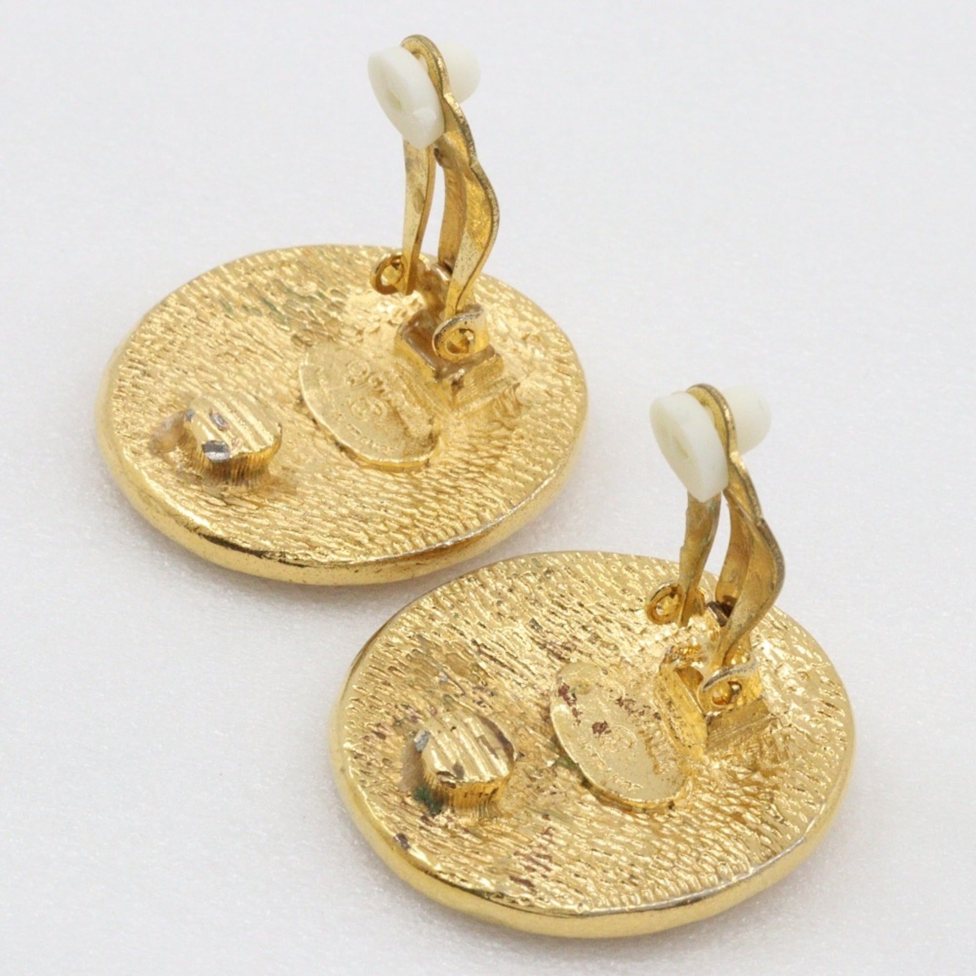 Clip-On Earrings Clip-On Gold-Tone Metal