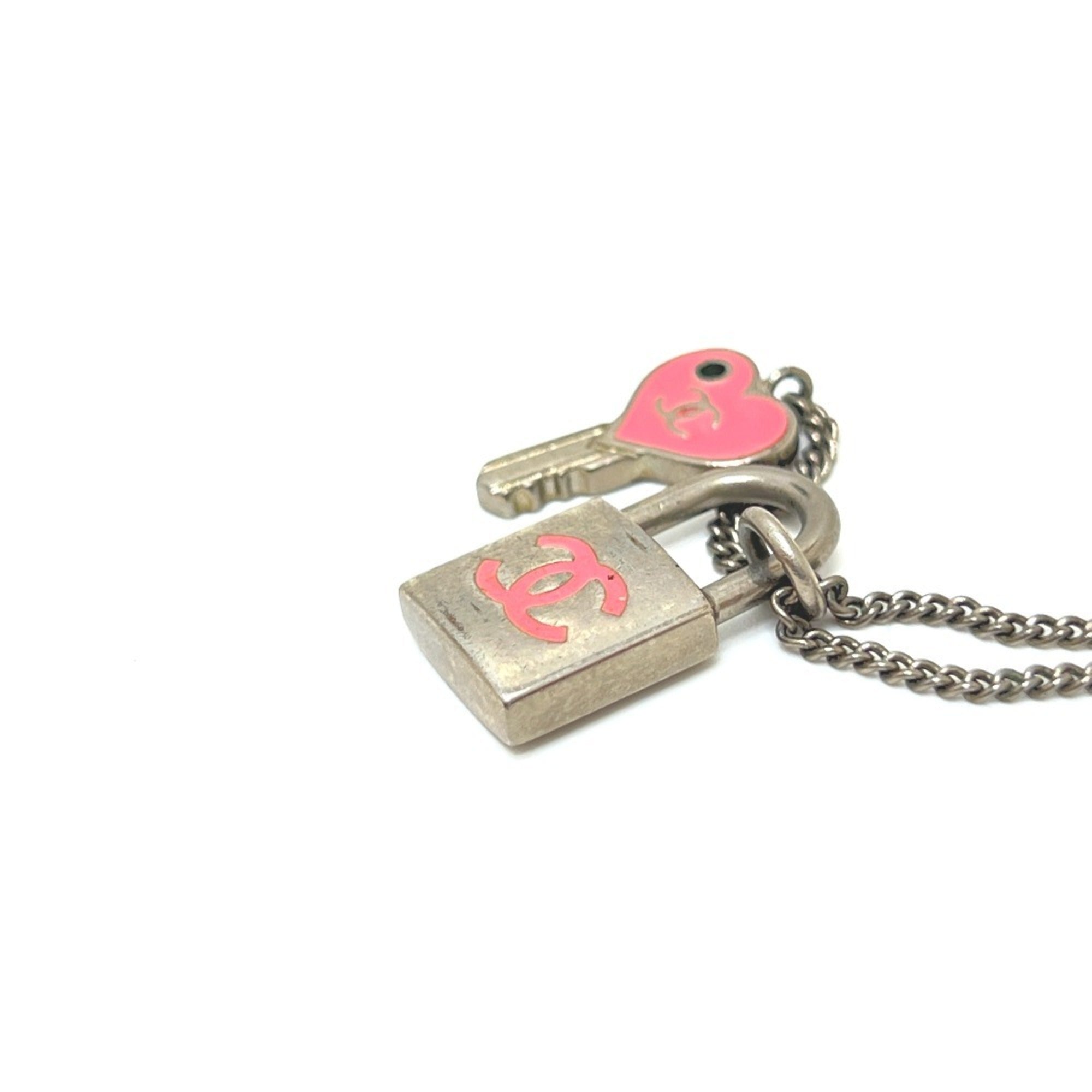 CC Logo Chain Heart Pendant Necklace Silver-Tone Metal