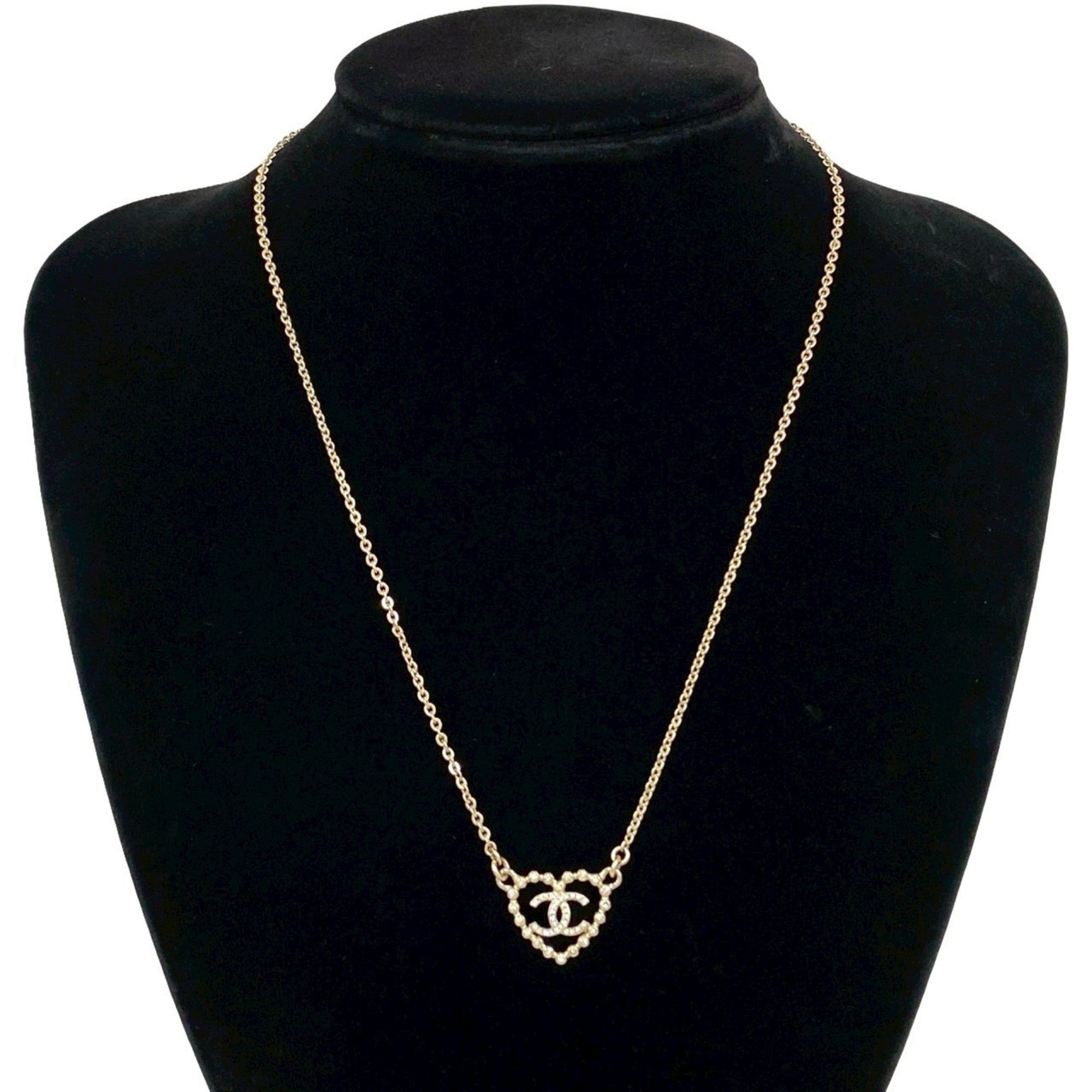 CC Logo Chain Heart Pendant Necklace Sterling Silver