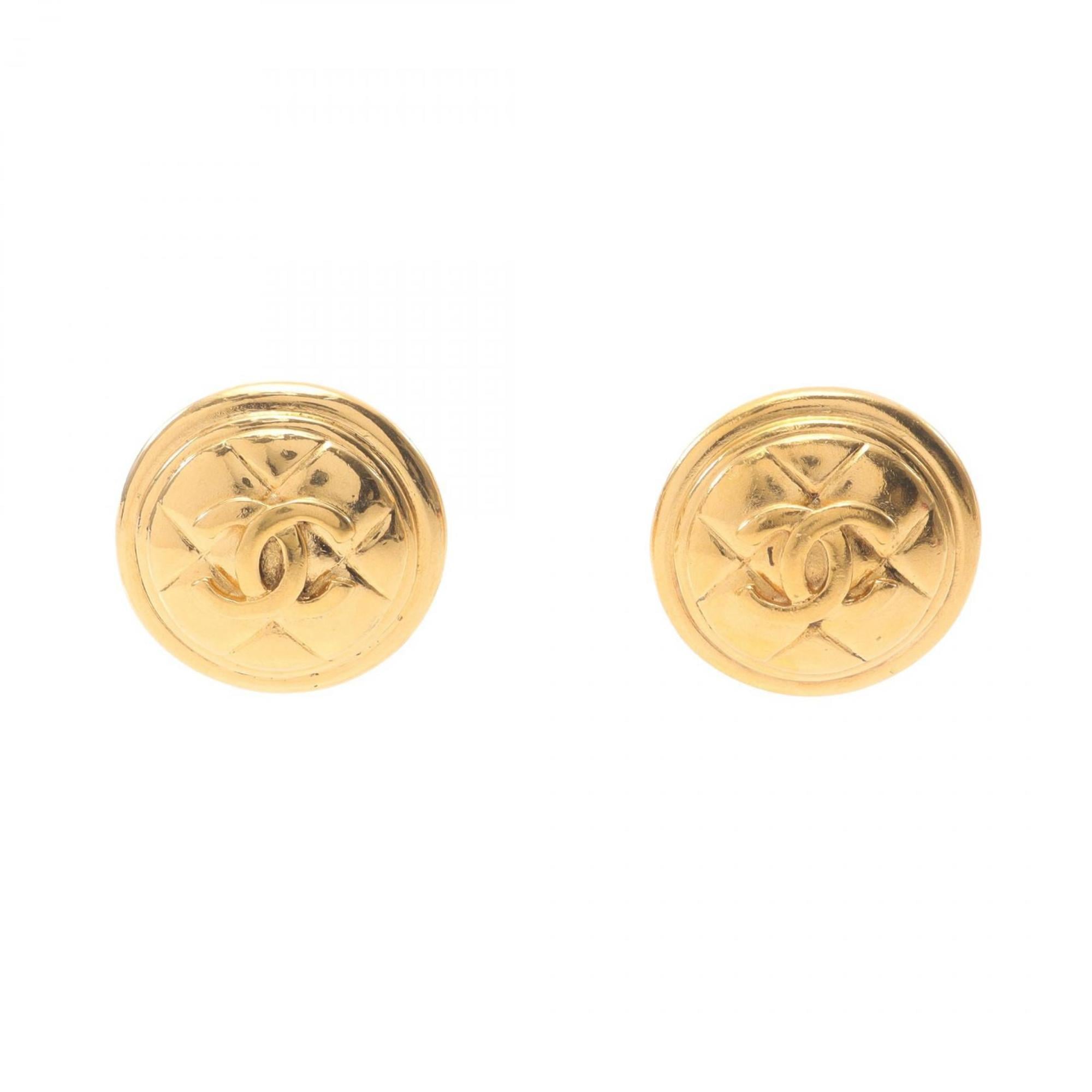 CC Logo Clip-On Earrings Metal Gold-Tone Metal