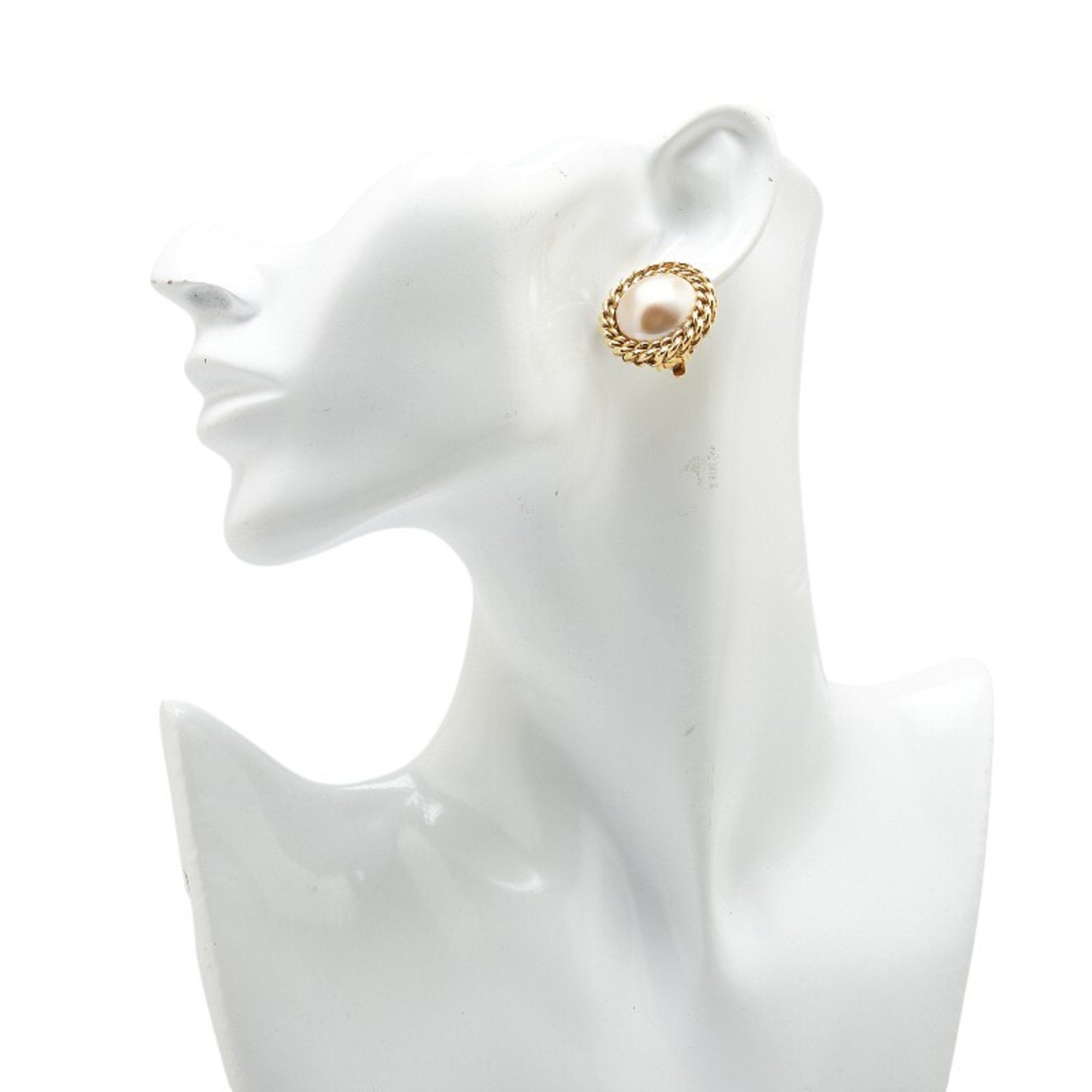 Vintage Earrings Pearl Gold-Tone Metal