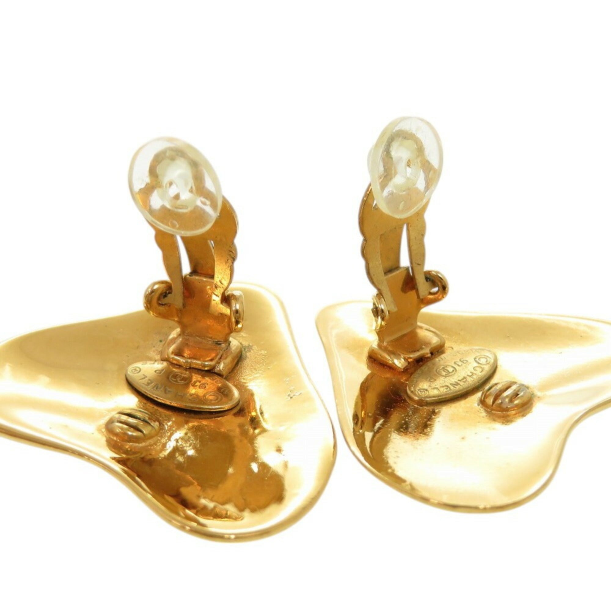 CC Logo Heart Clip-On Earrings Gold-Tone Metal Gold-Tone Metal