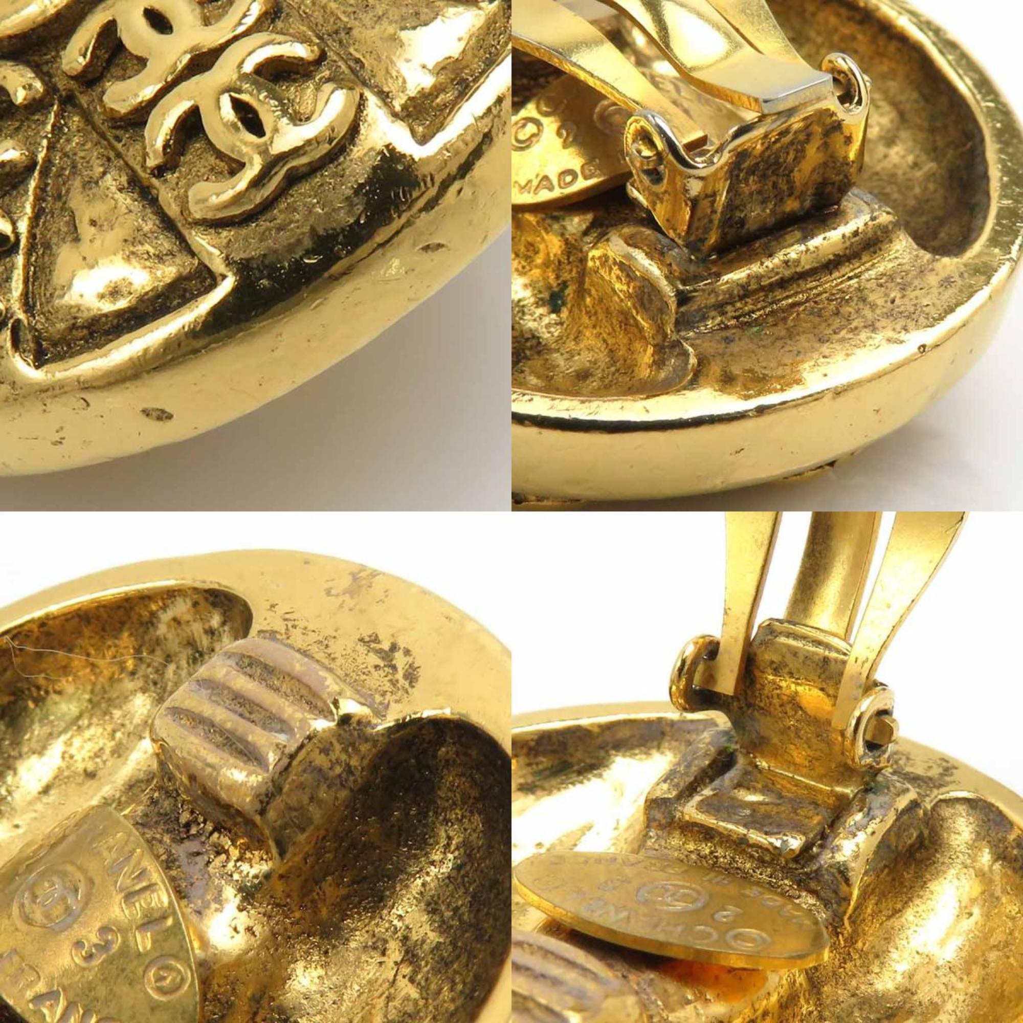 CC Logo Clip-On Earrings Gold-Tone Metal