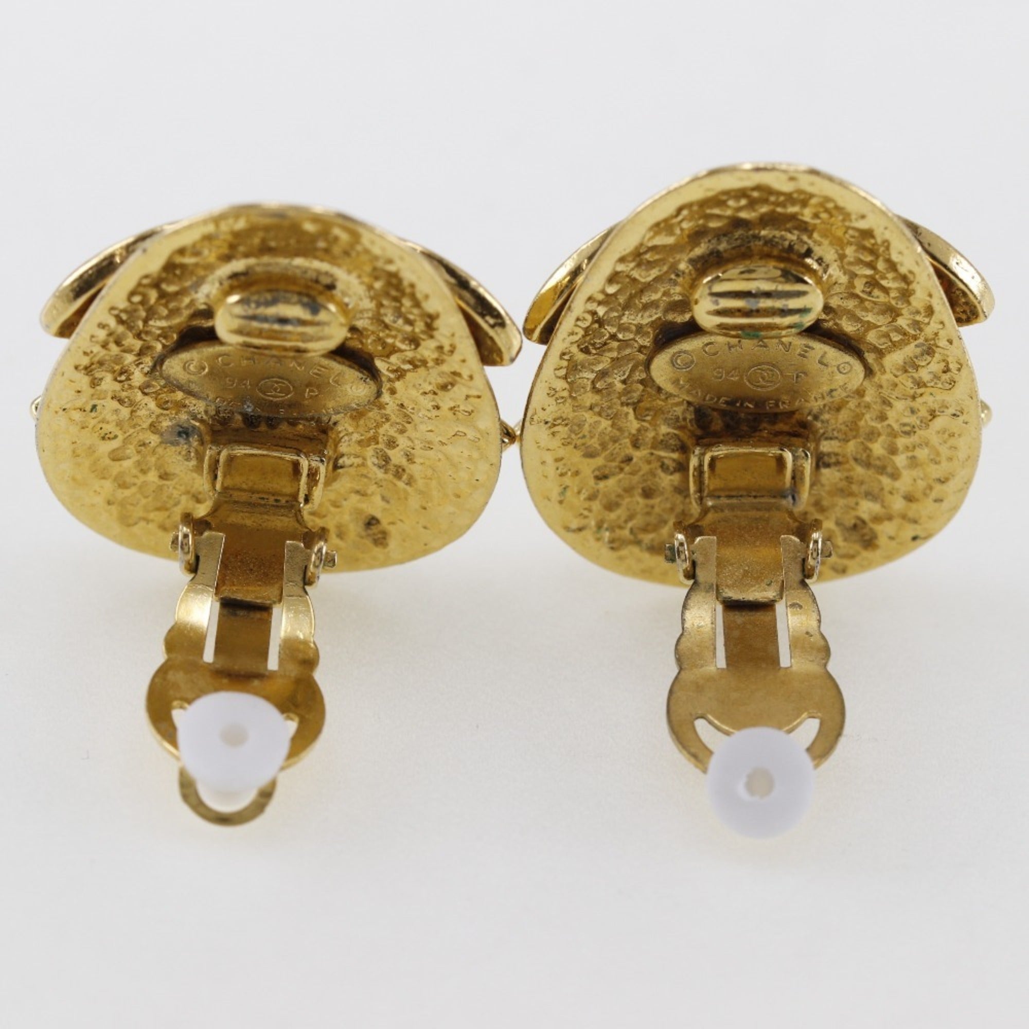 CC Logo Clip-On Earrings 18K Yellow Gold 18K Yellow Gold