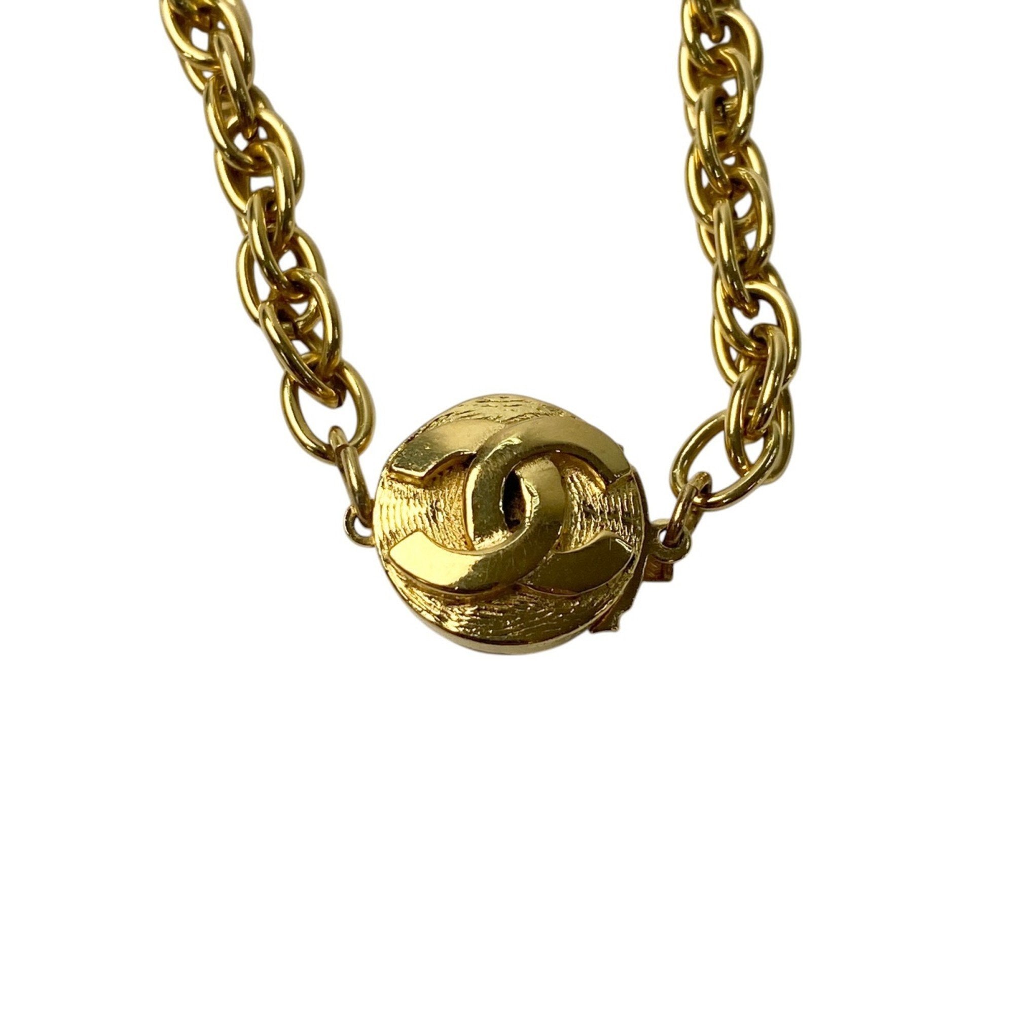 CC Logo Pendant Necklace Metal