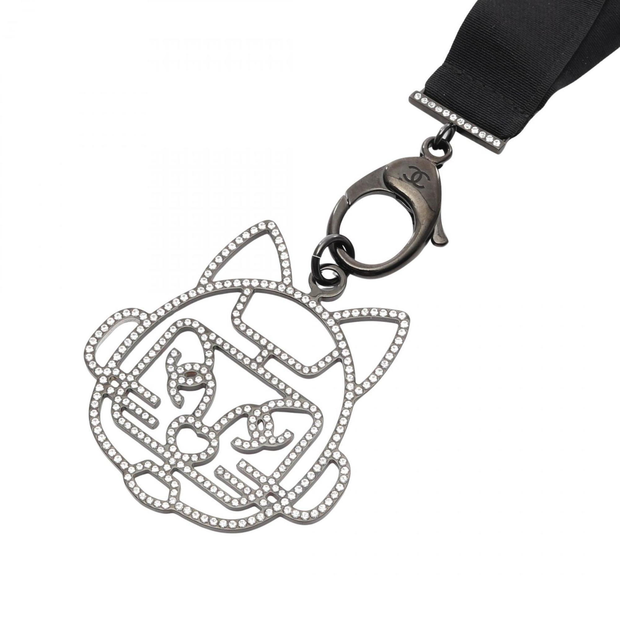 CC Logo Pendant Necklace Metal