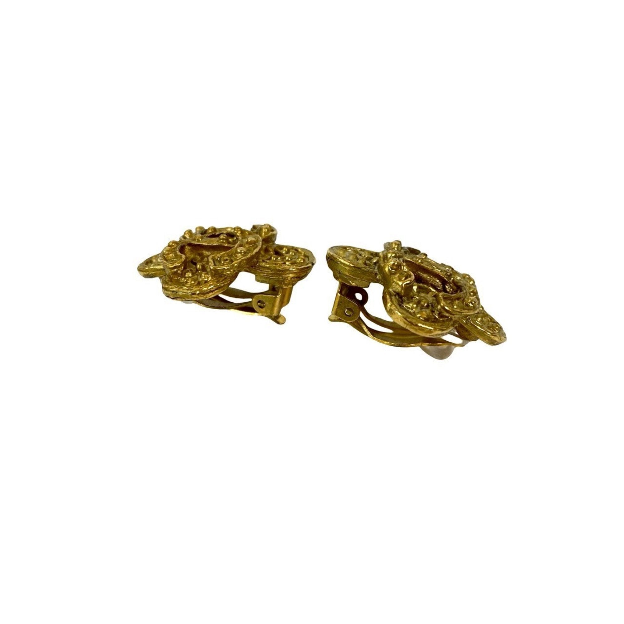 CC Logo Clip-On Earrings Metal Gold-Tone Metal