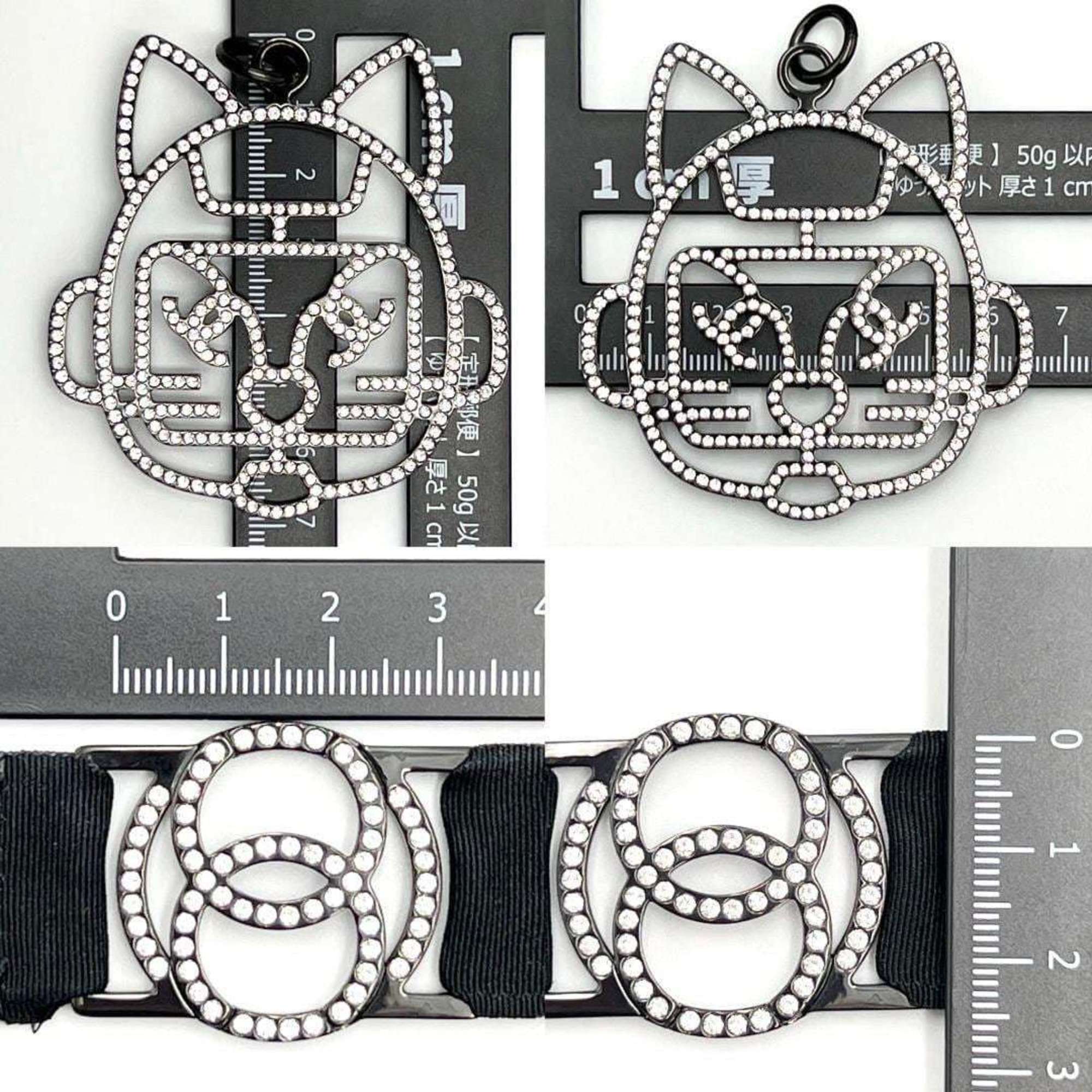 Pendant Necklace Metal and Rhinestone