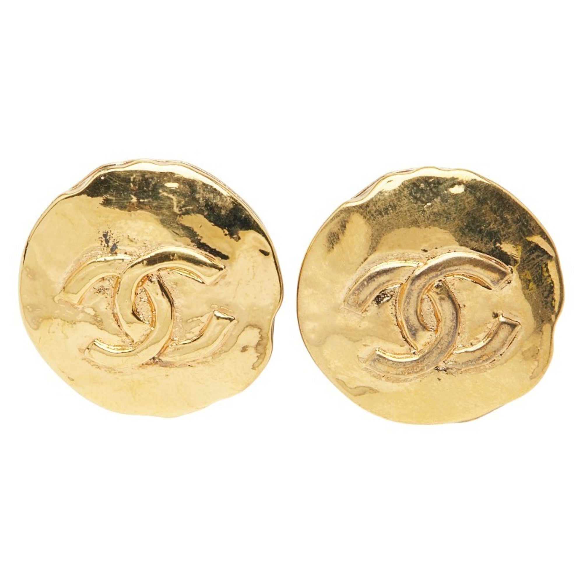 CC Logo Round Clip-On Earrings Metal Gold-Tone Metal