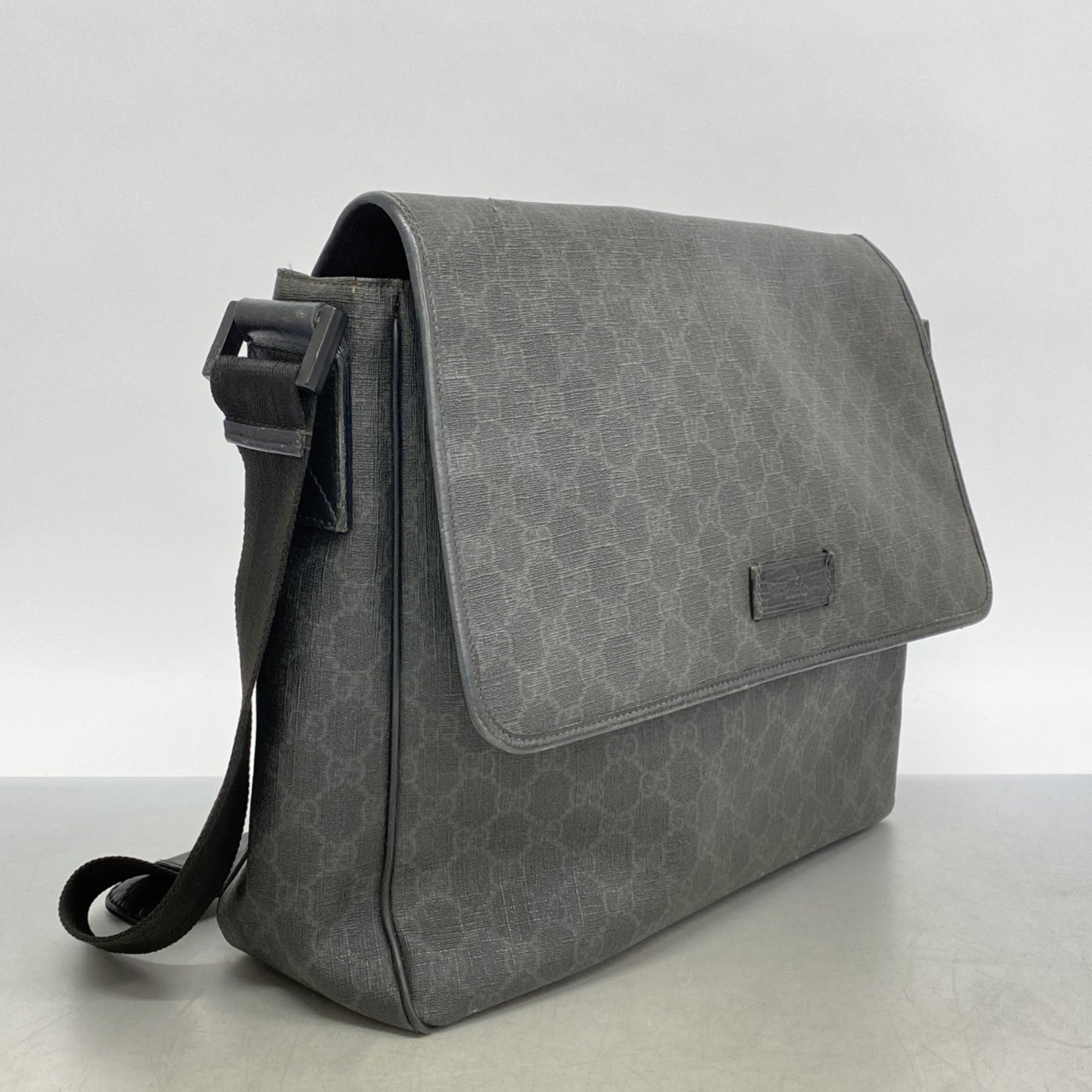 Flap Messenger Bag GG Coated Canvas Medium