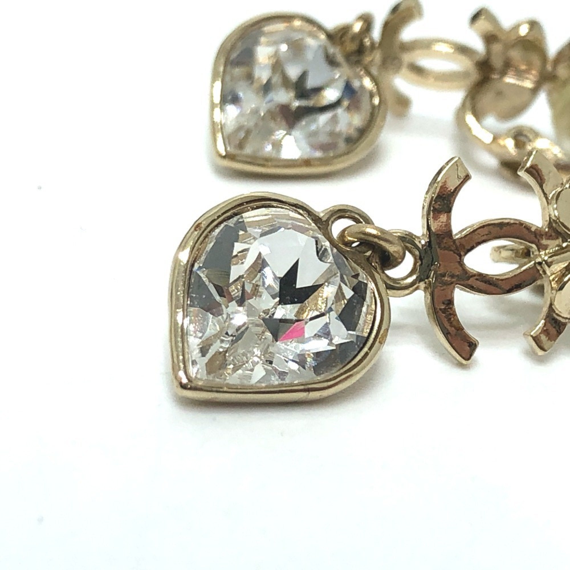 CC Logo Heart Clover Earrings Metal Gold-Tone Metal