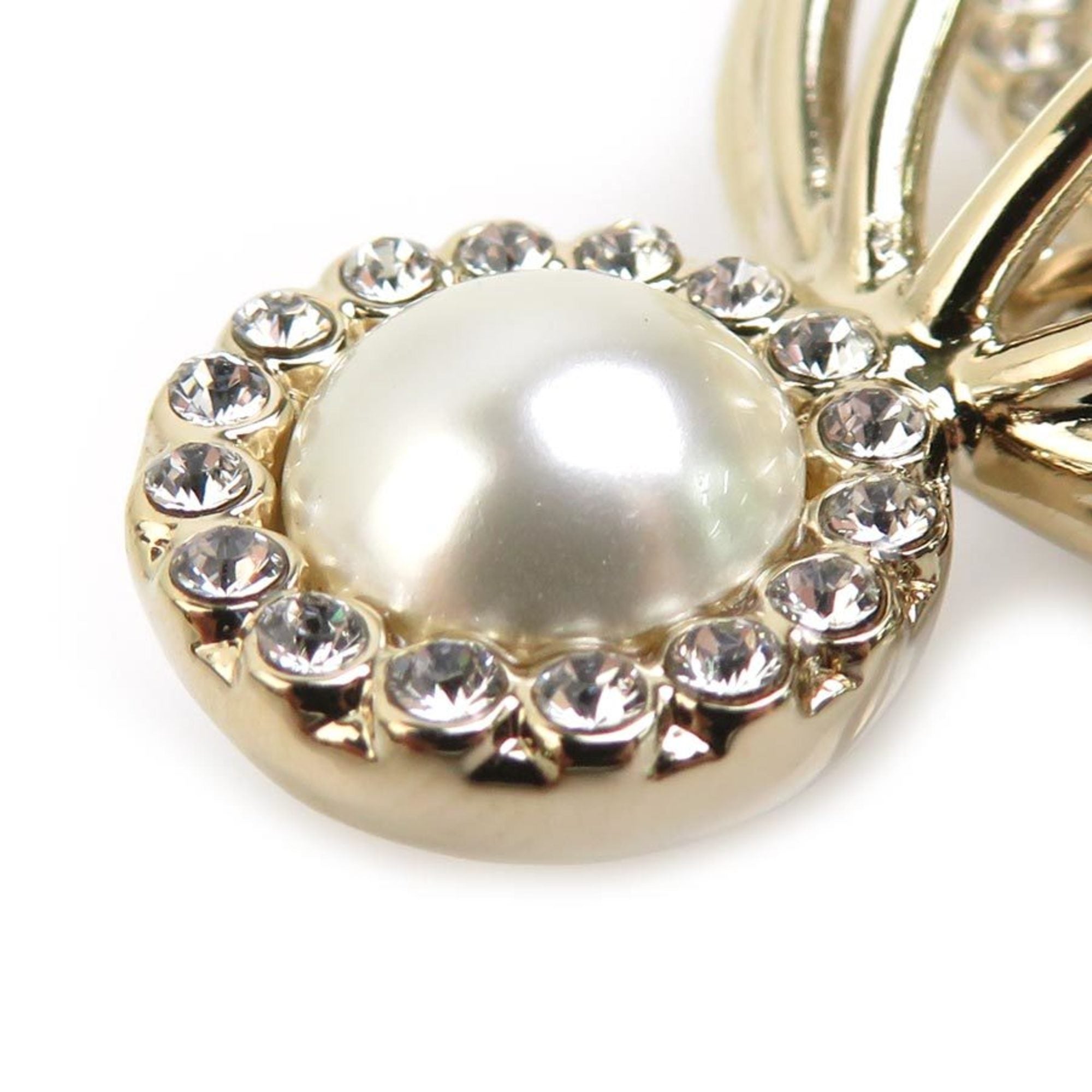 Brooch Metal With Faux Pearl And Stones