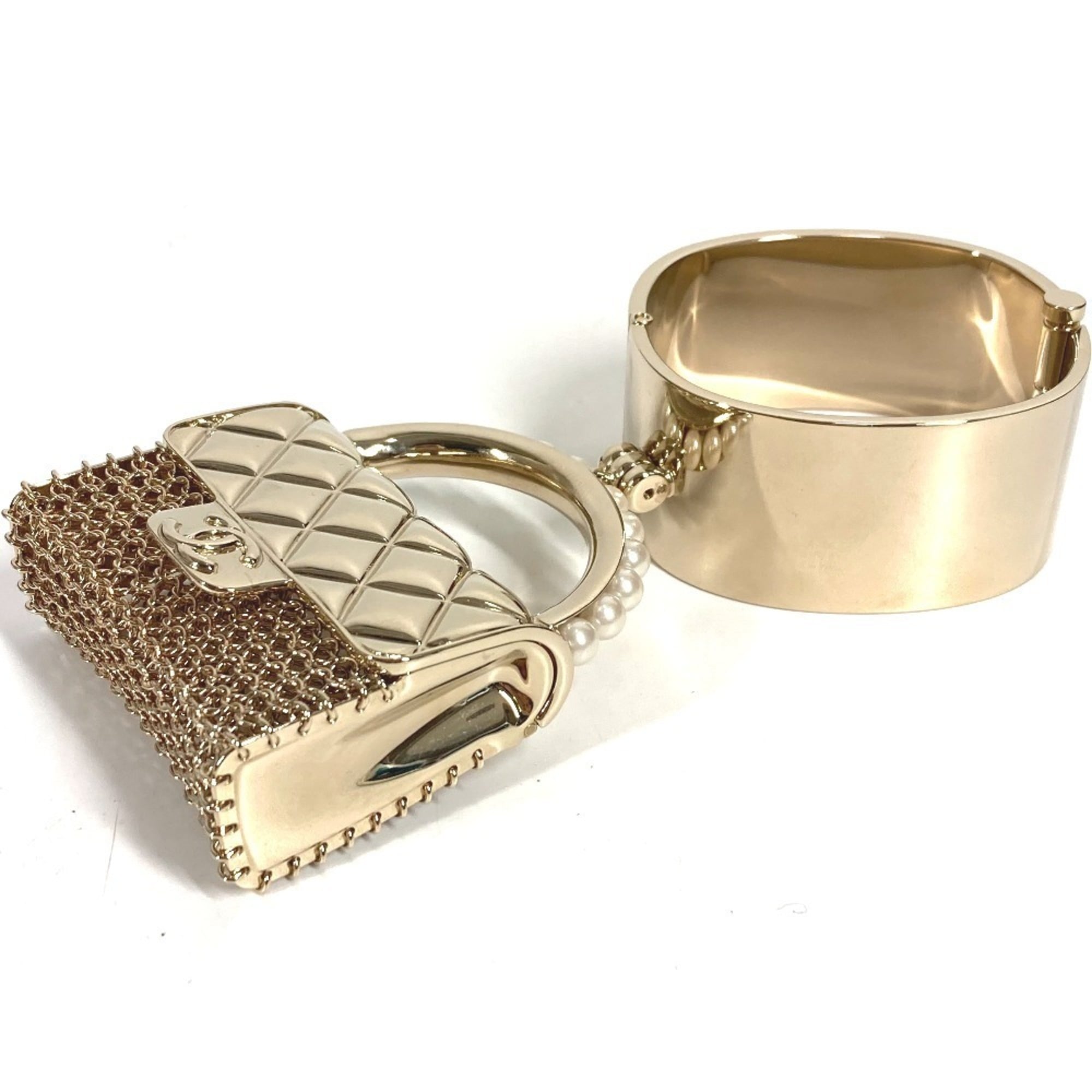 CC Logo Bracelet Gold-Tone Metal