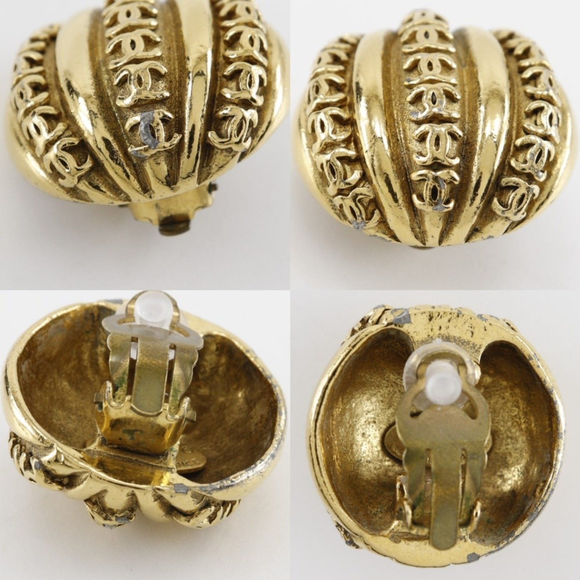 CC Logo Clip-On Earrings Metal Gold-Tone Metal