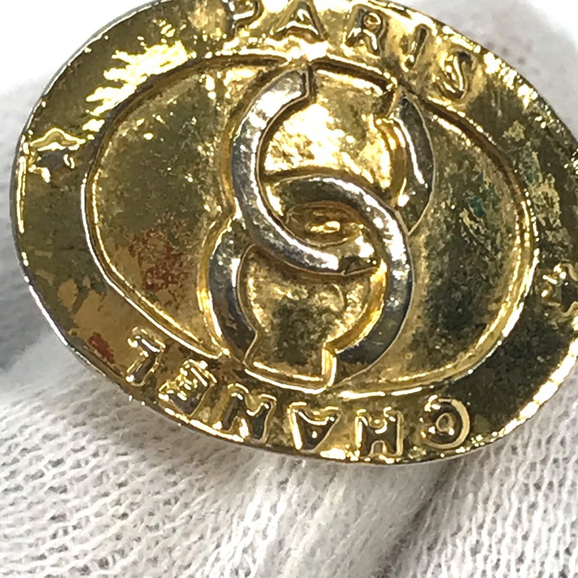 CC Logo Clip-On Earrings Gold-Tone Metal Gold-Tone Metal