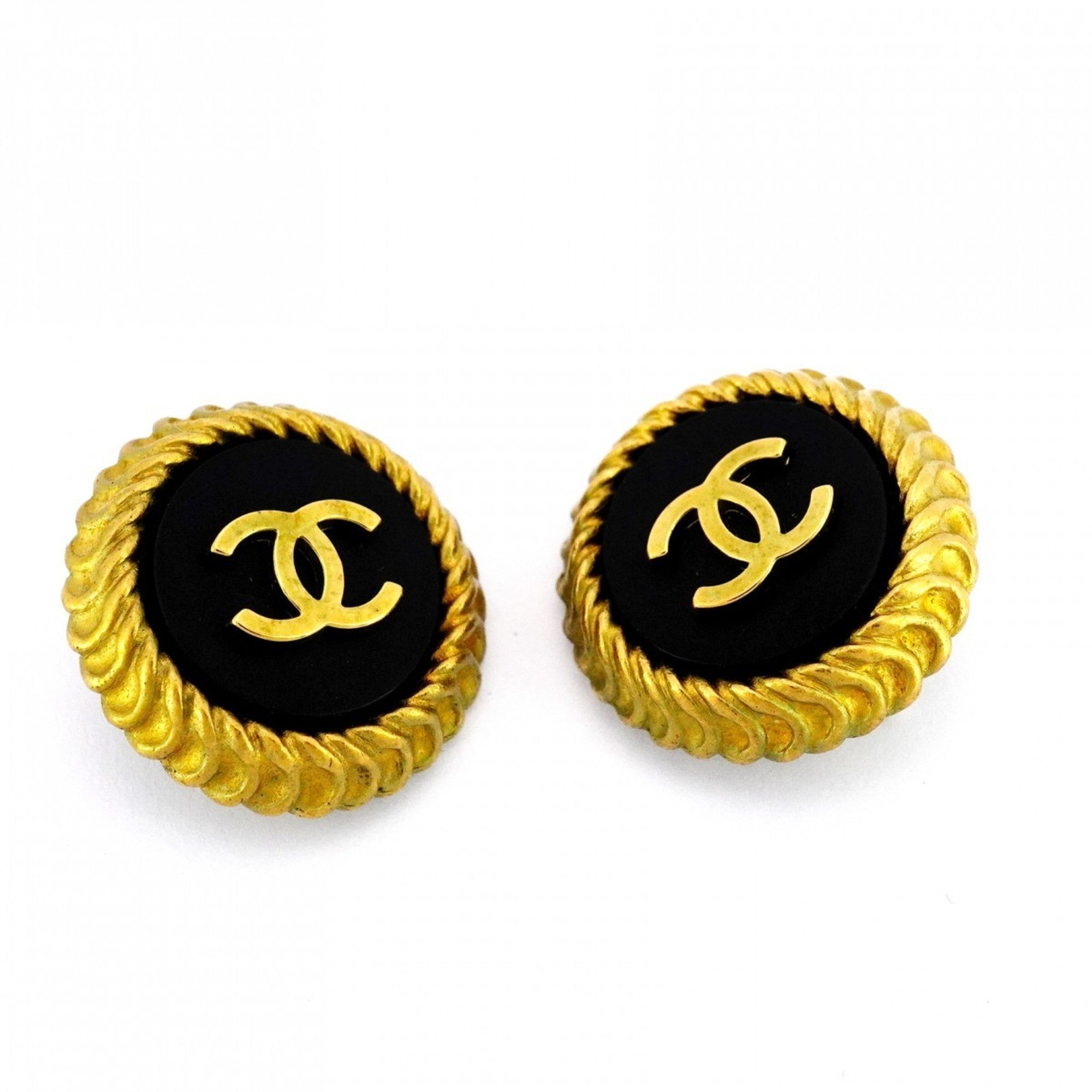 CC Logo Circle Clip-On Earrings Metal Gold-Tone Metal