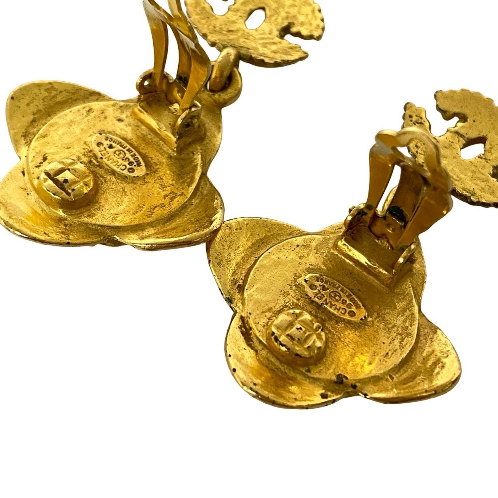 CC Logo Flower Clip-On Earrings Metal Gold-Tone Metal