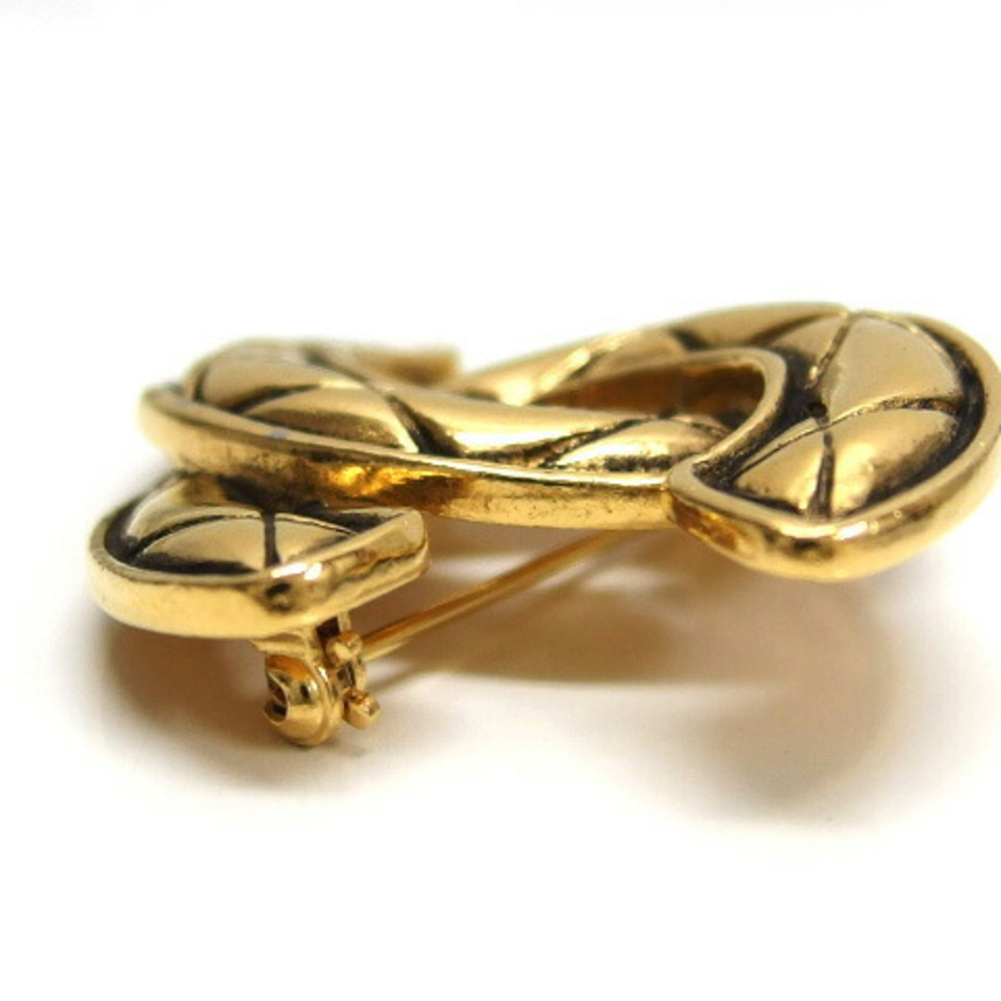 CC Logo Brooch Gold-Tone Metal