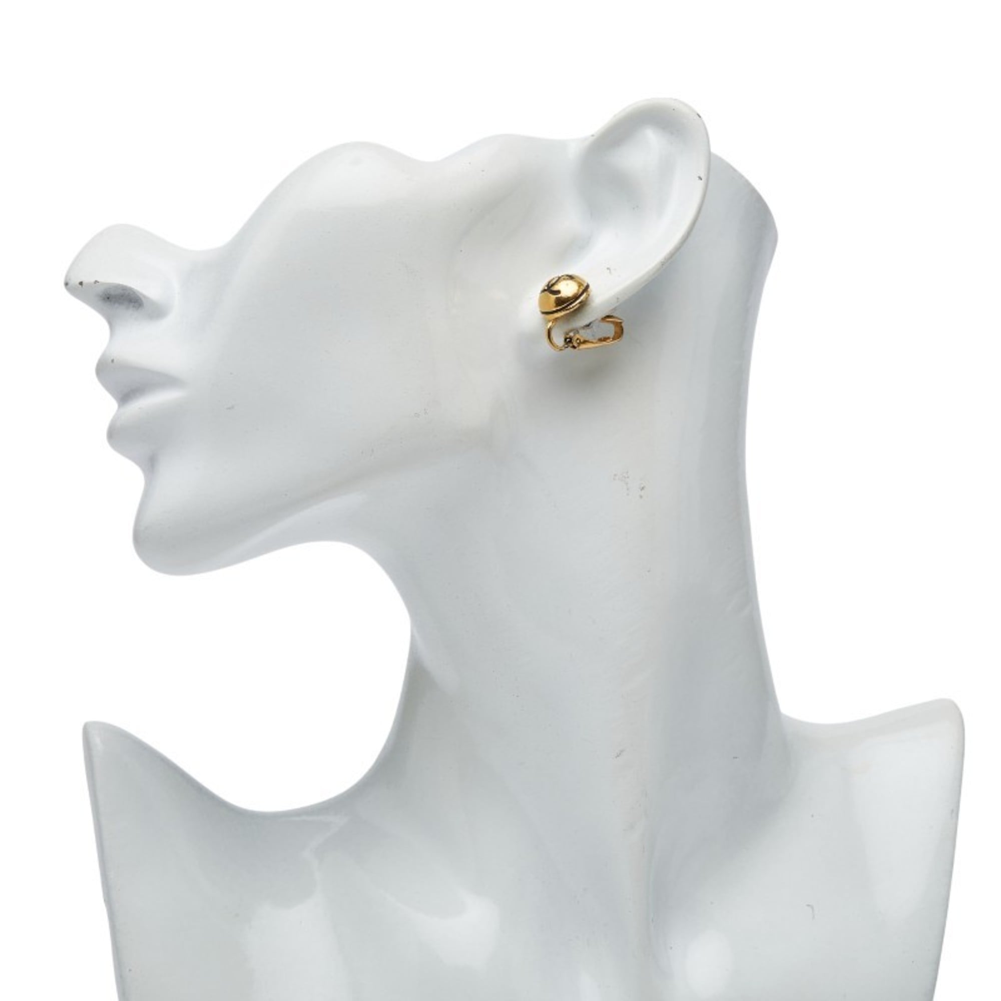 CC Logo Clip-On Earrings Metal Gold-Tone Metal