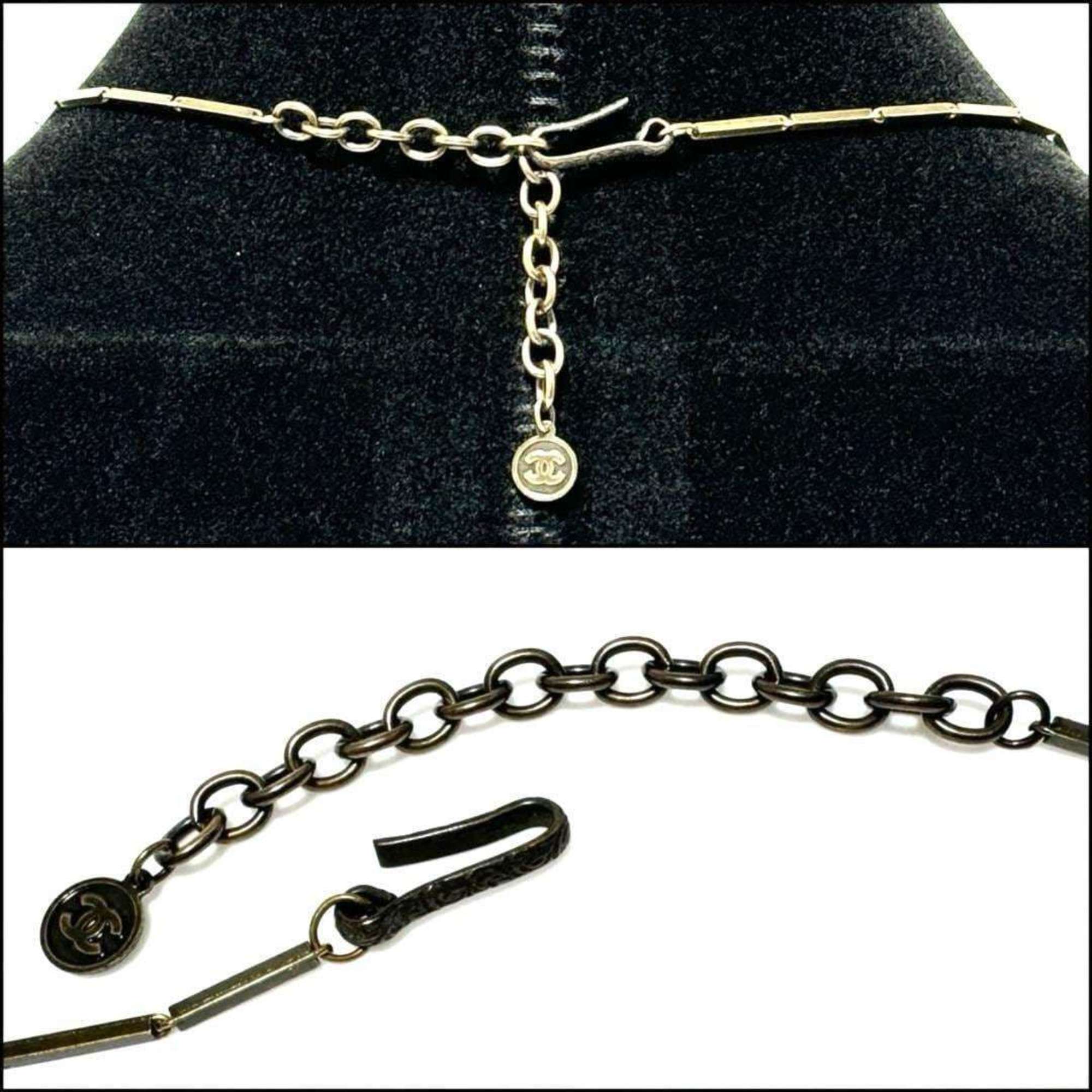 Pendant Necklace Metal
