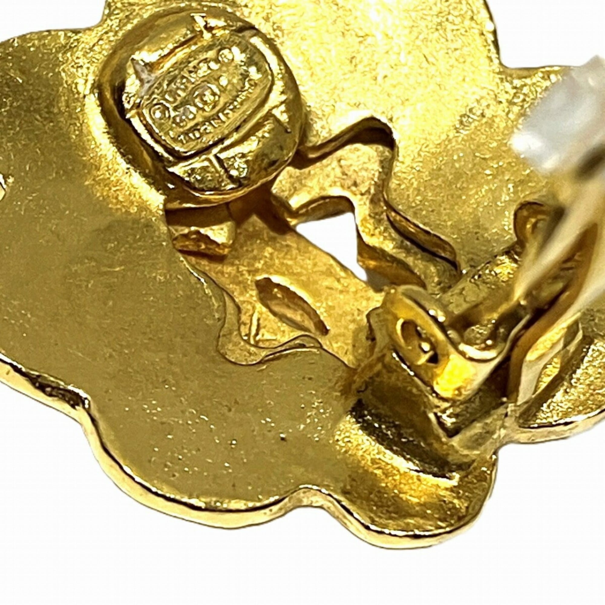 Clip-On Earrings Clip-On