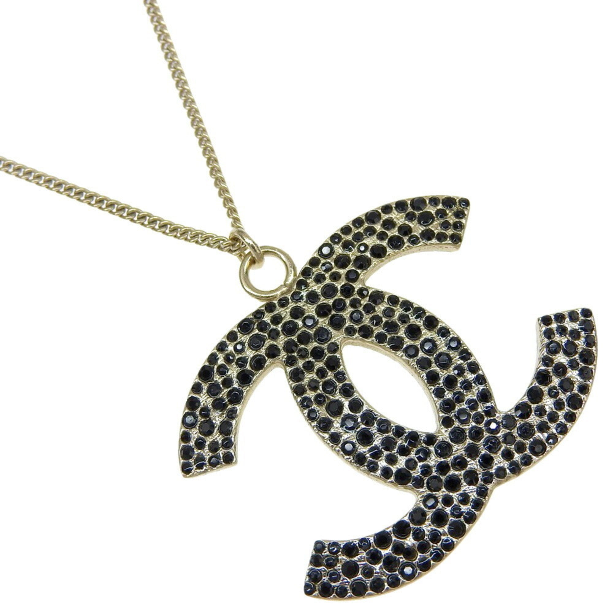 CC Logo Pendant Necklace Metal