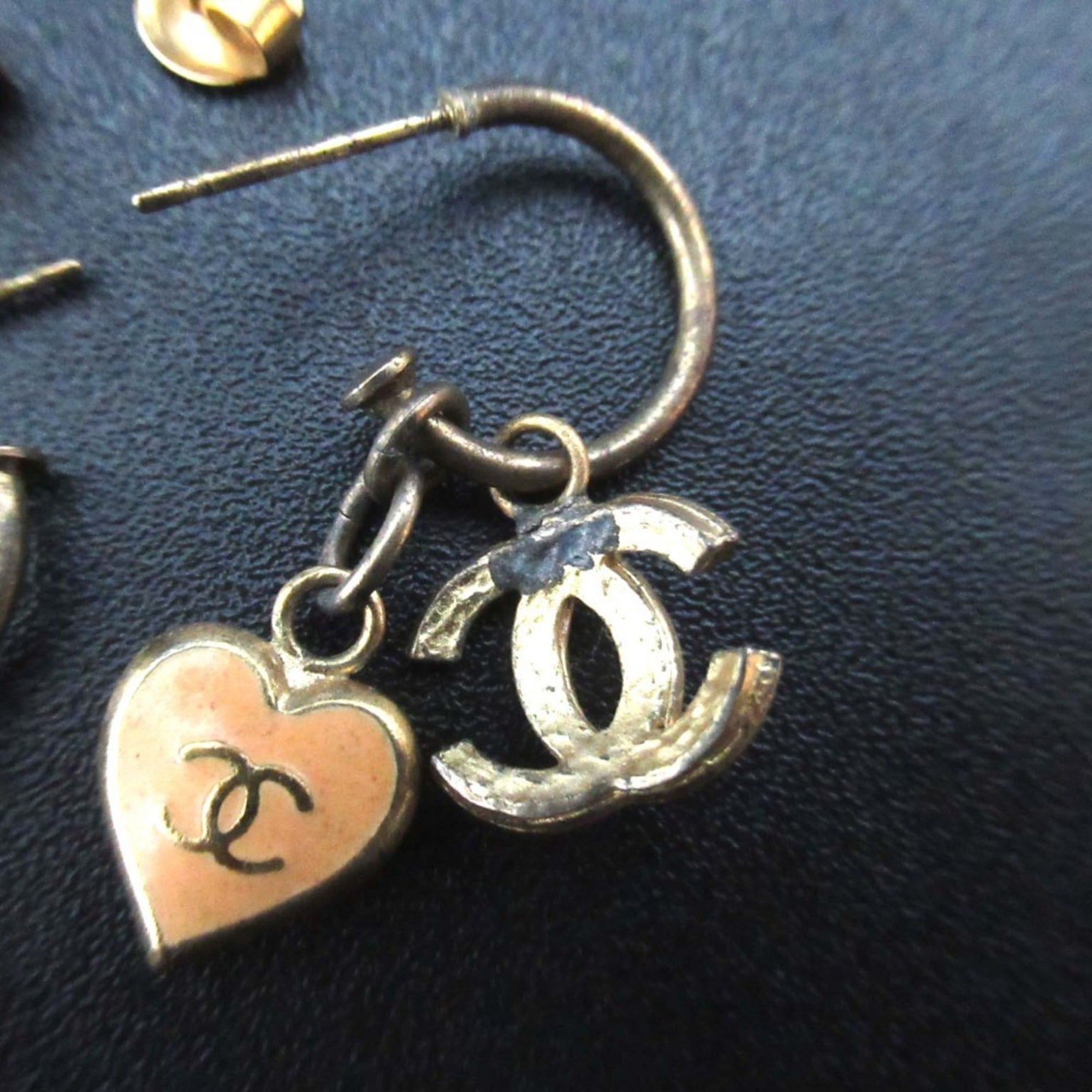 CC Logo Heart Earrings Gold-Tone Metal Gold-Tone Metal