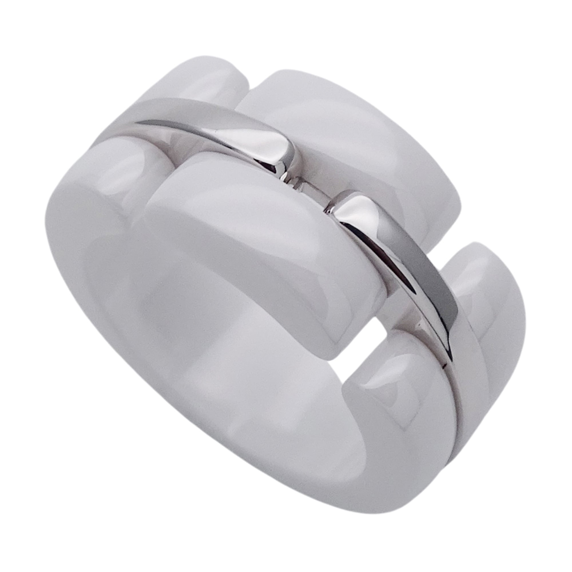 Ring White Ceramic